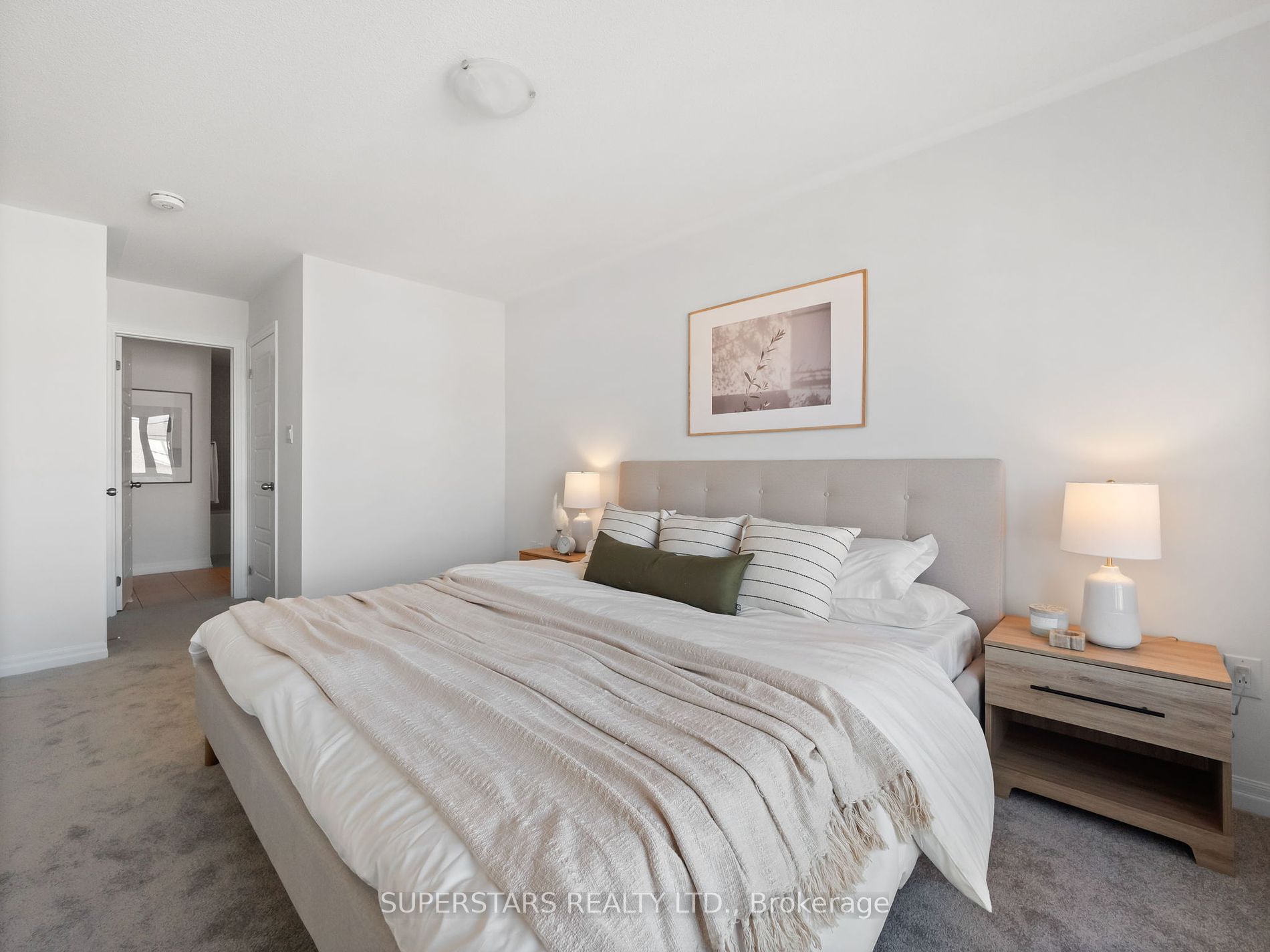 17 Delano Way
