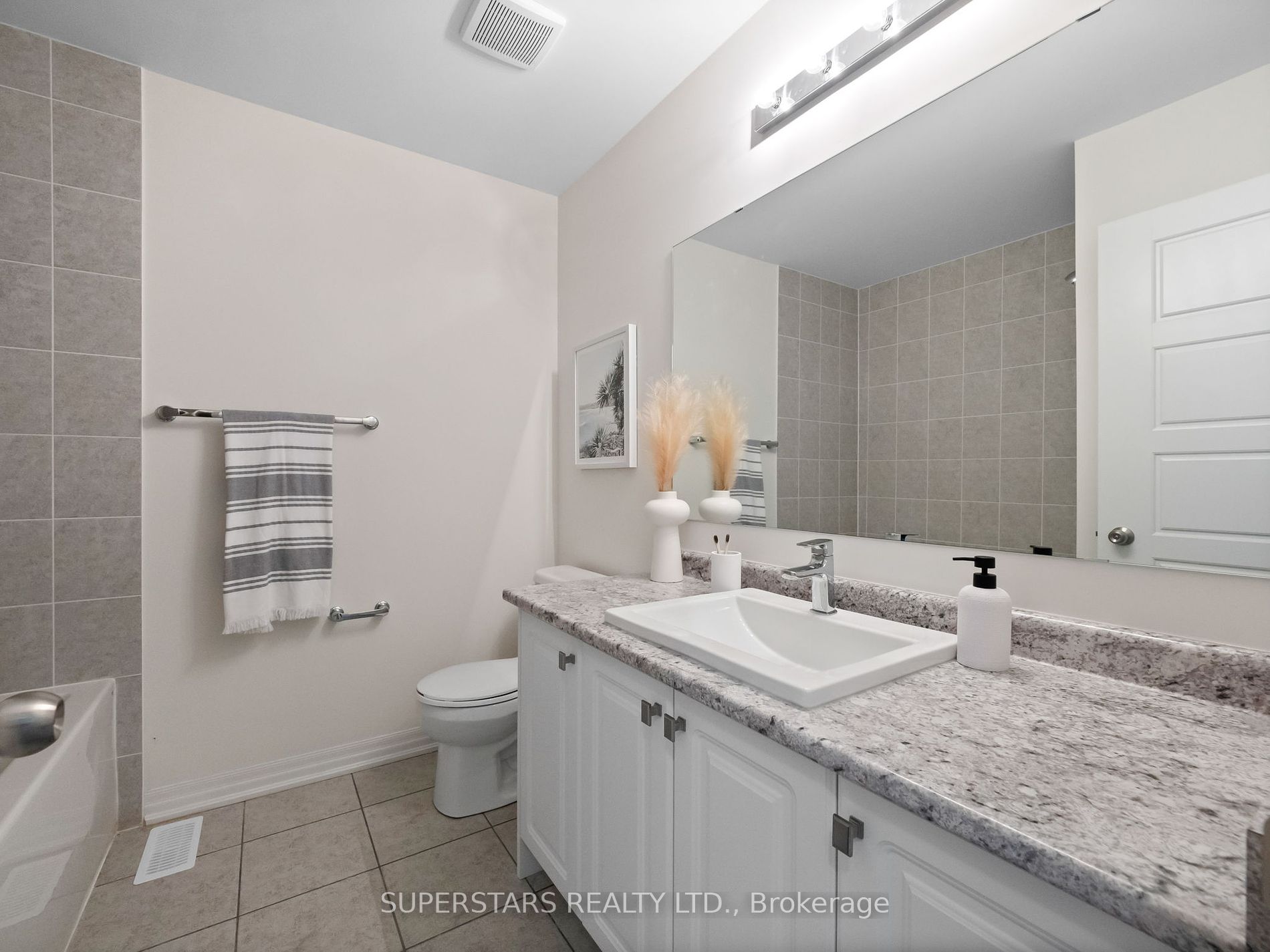 17 Delano Way