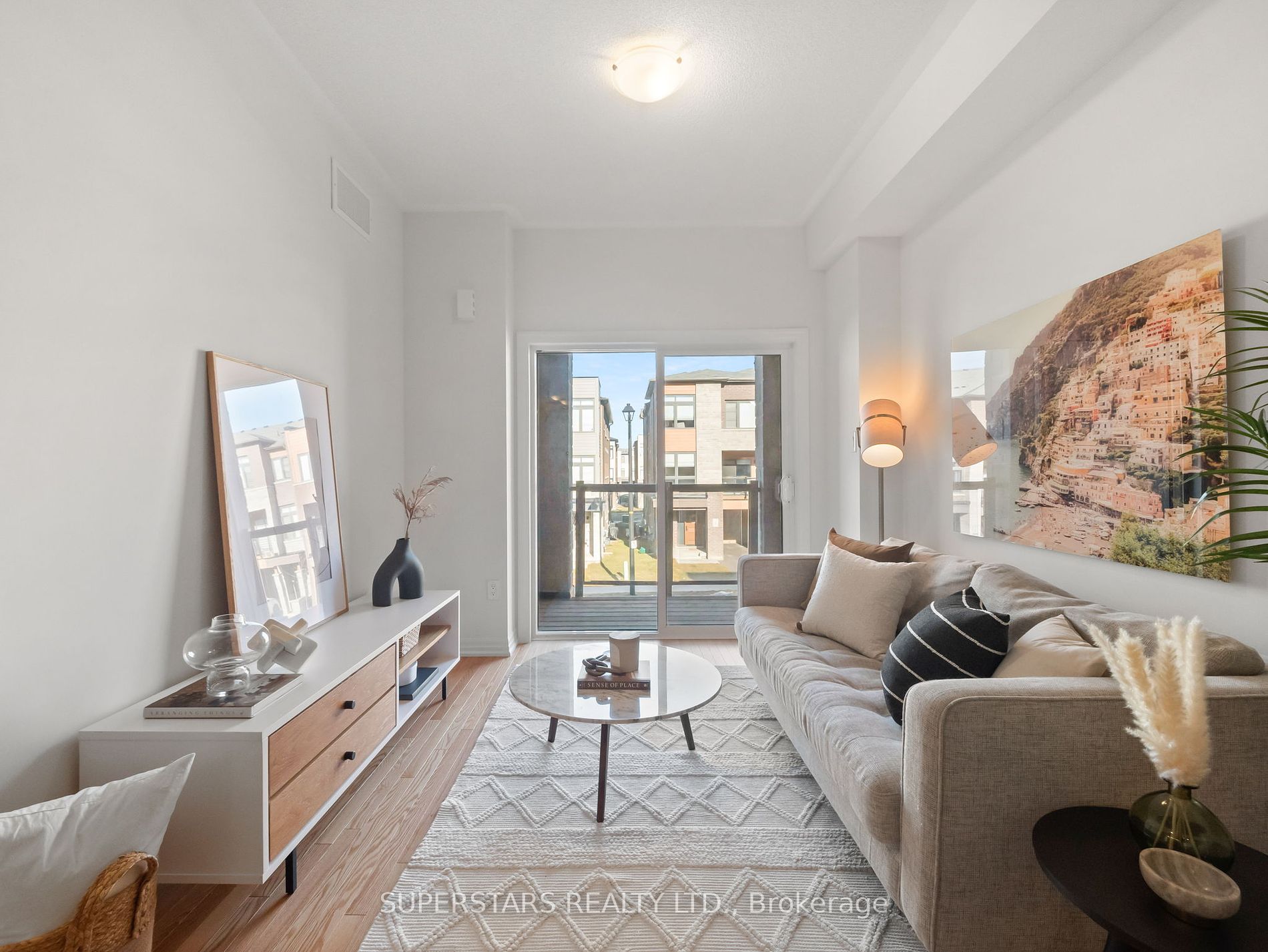 17 Delano Way