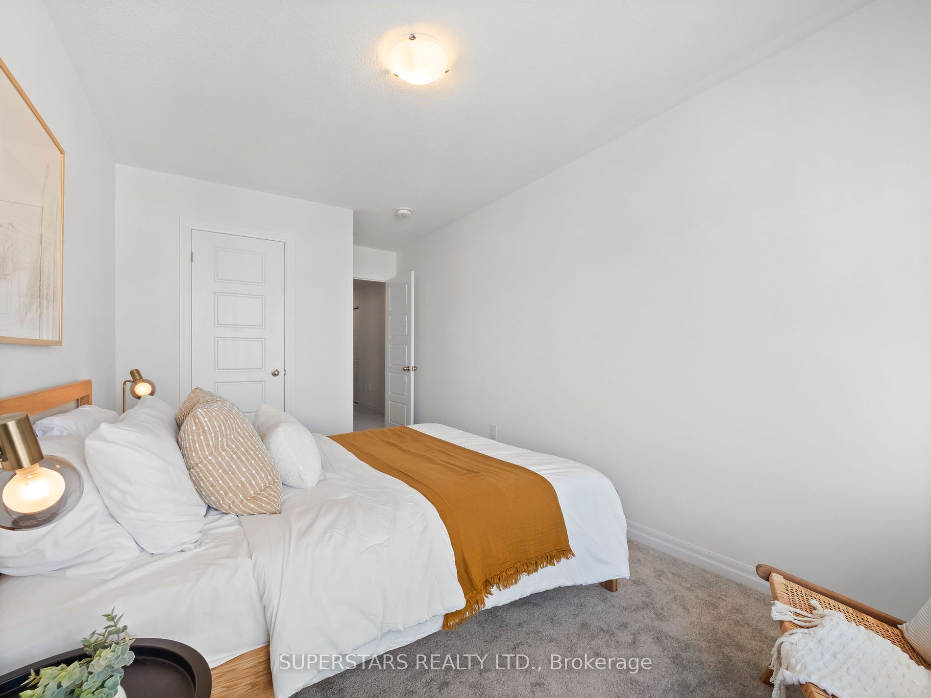 17 Delano Way