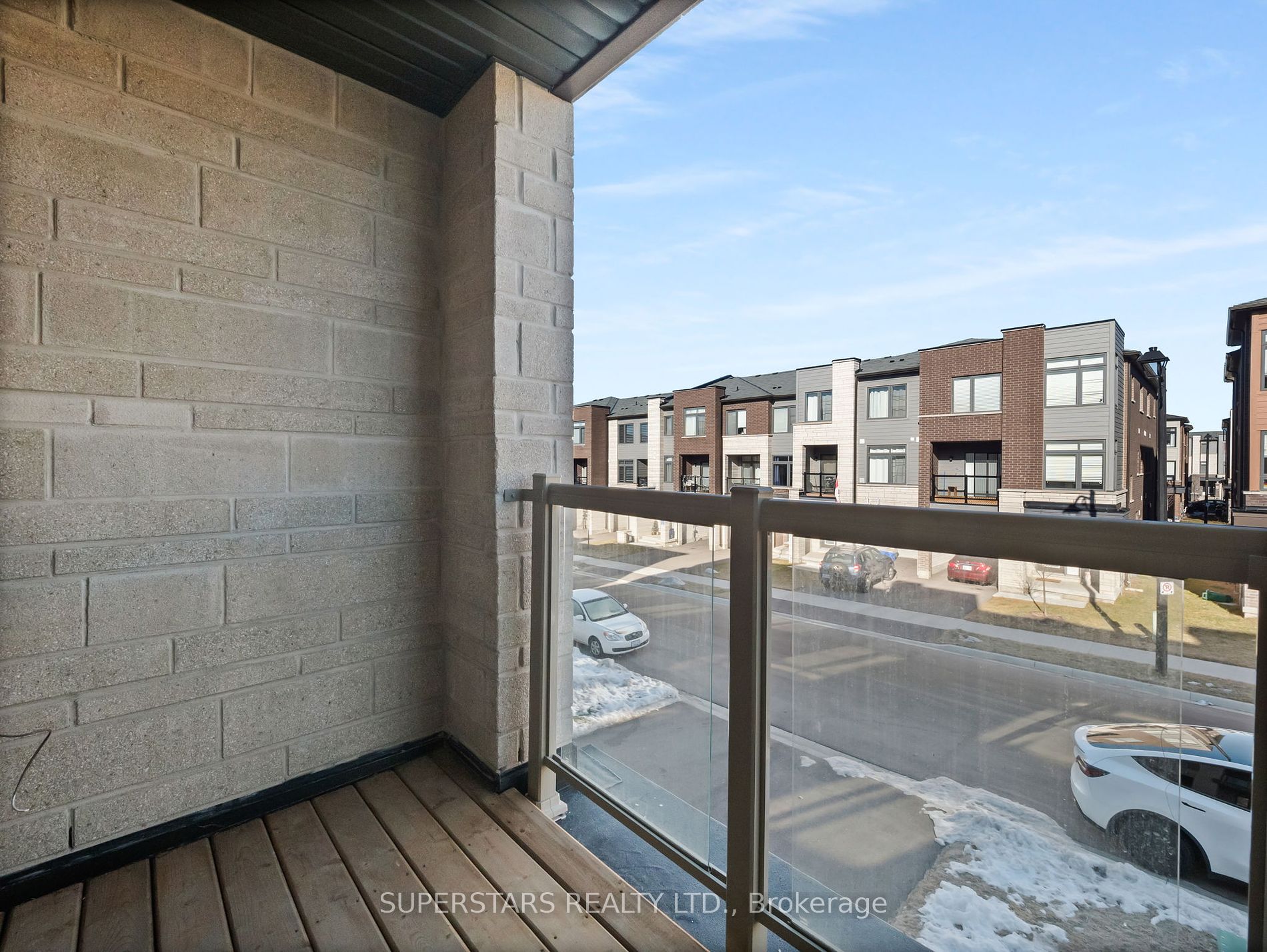 17 Delano Way