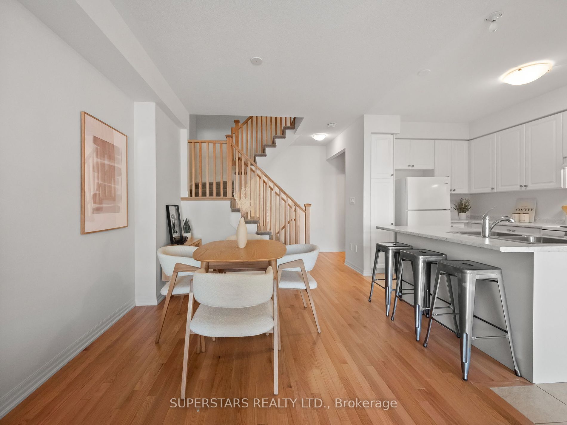 17 Delano Way