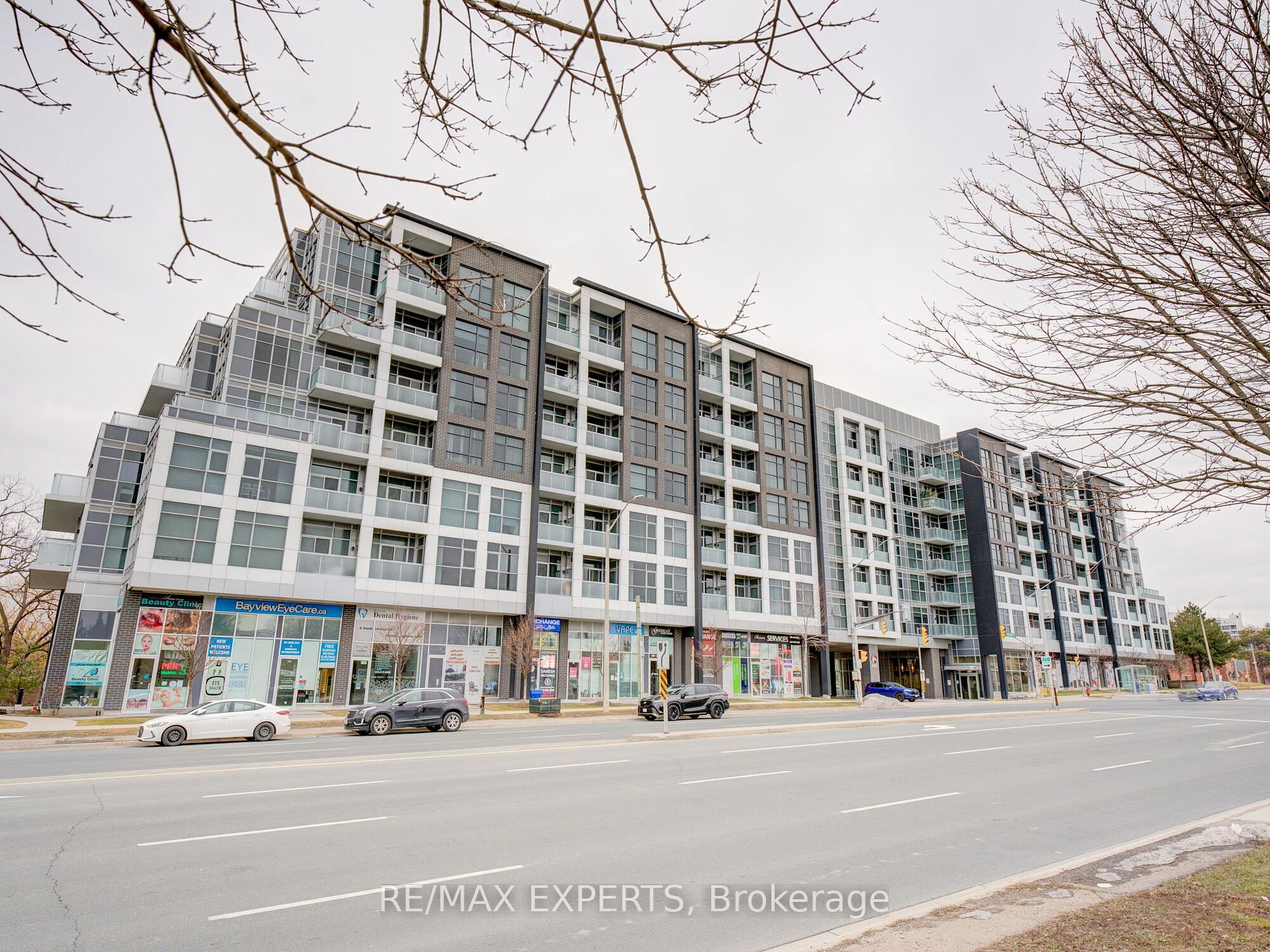 8763 Bayview Ave W, #231