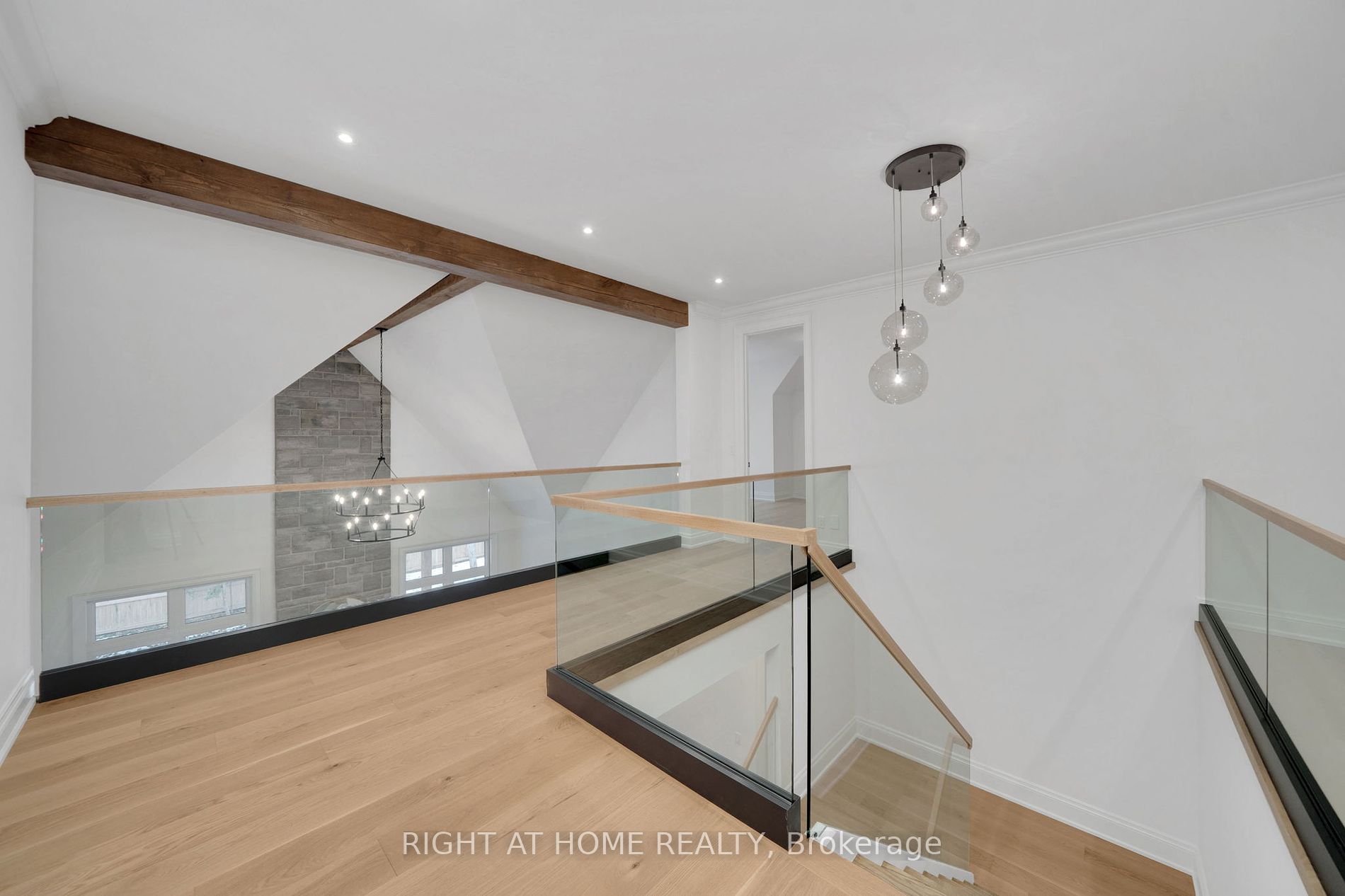 2338 Buchanan Street