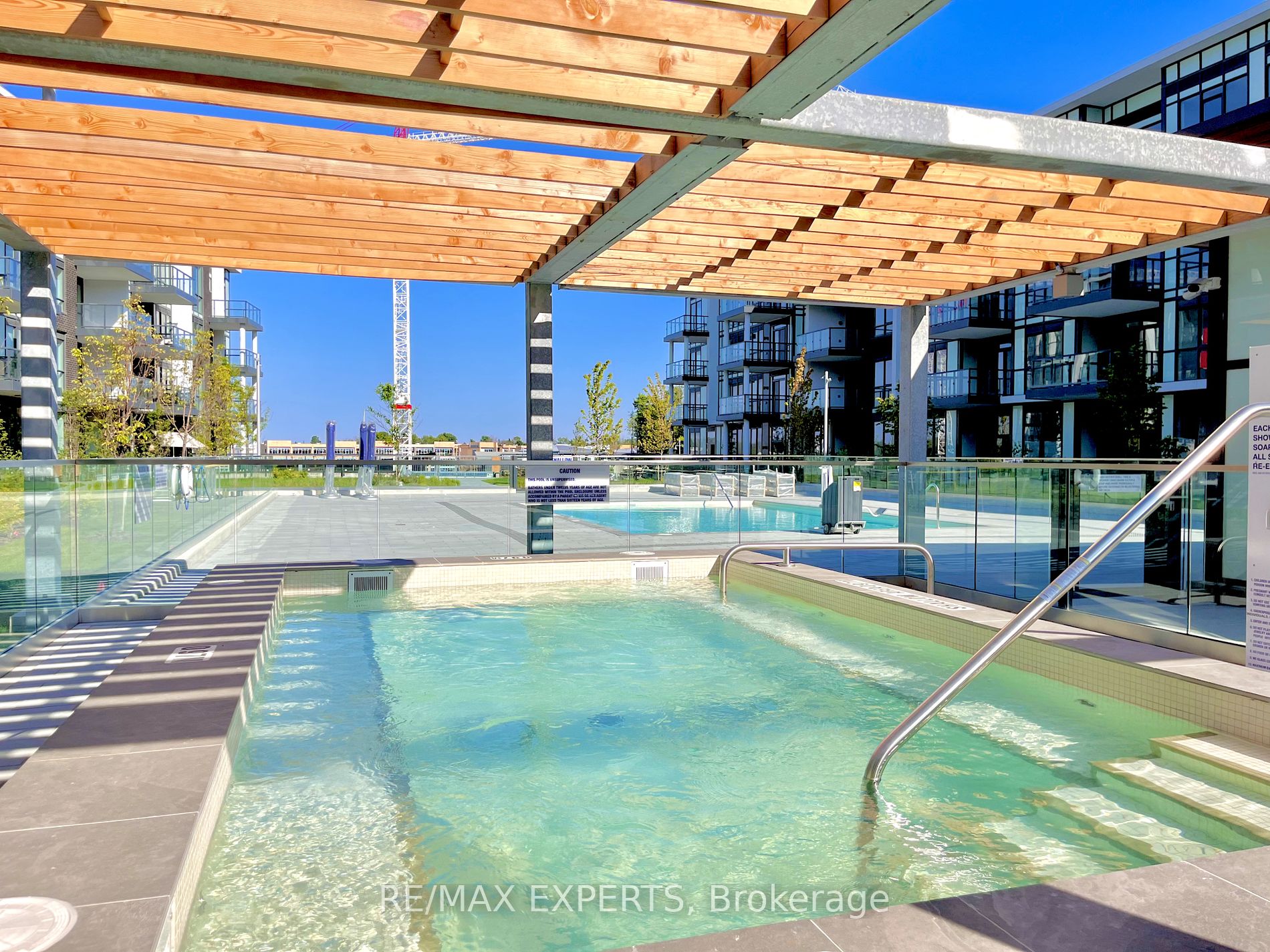415 Sea Ray Ave, #105