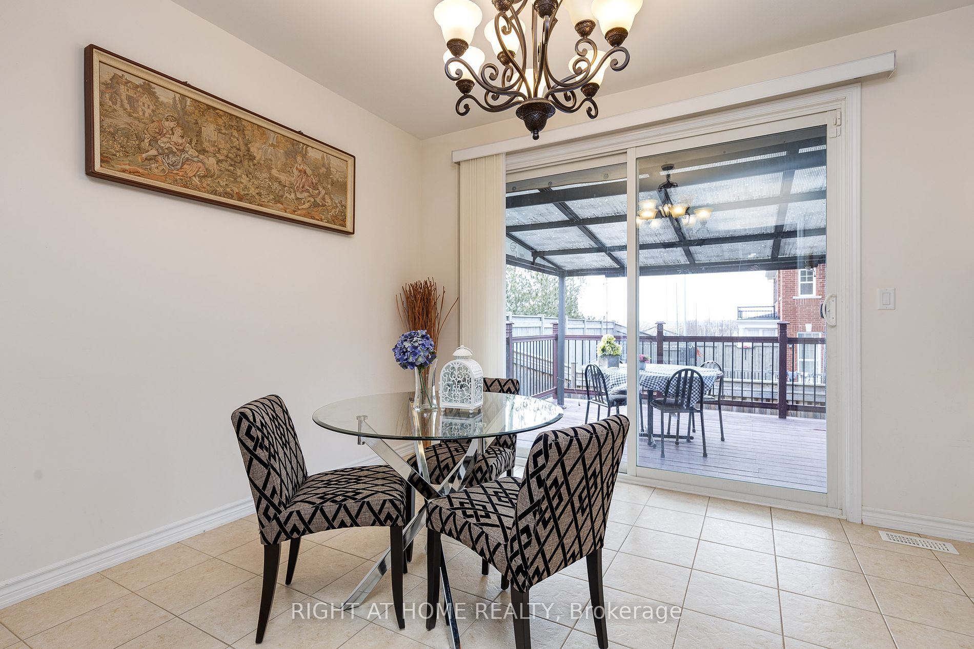 68 Buckle Cres