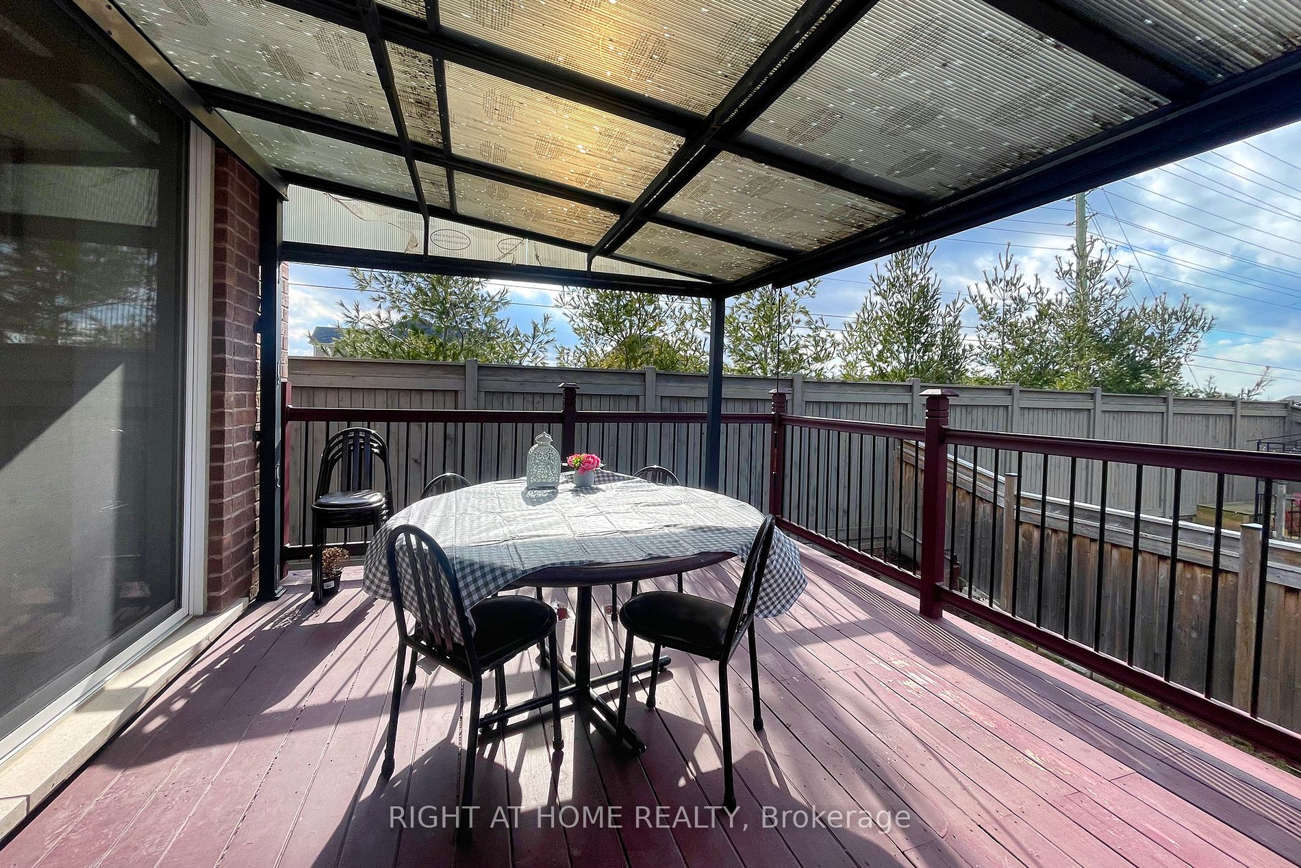 68 Buckle Cres