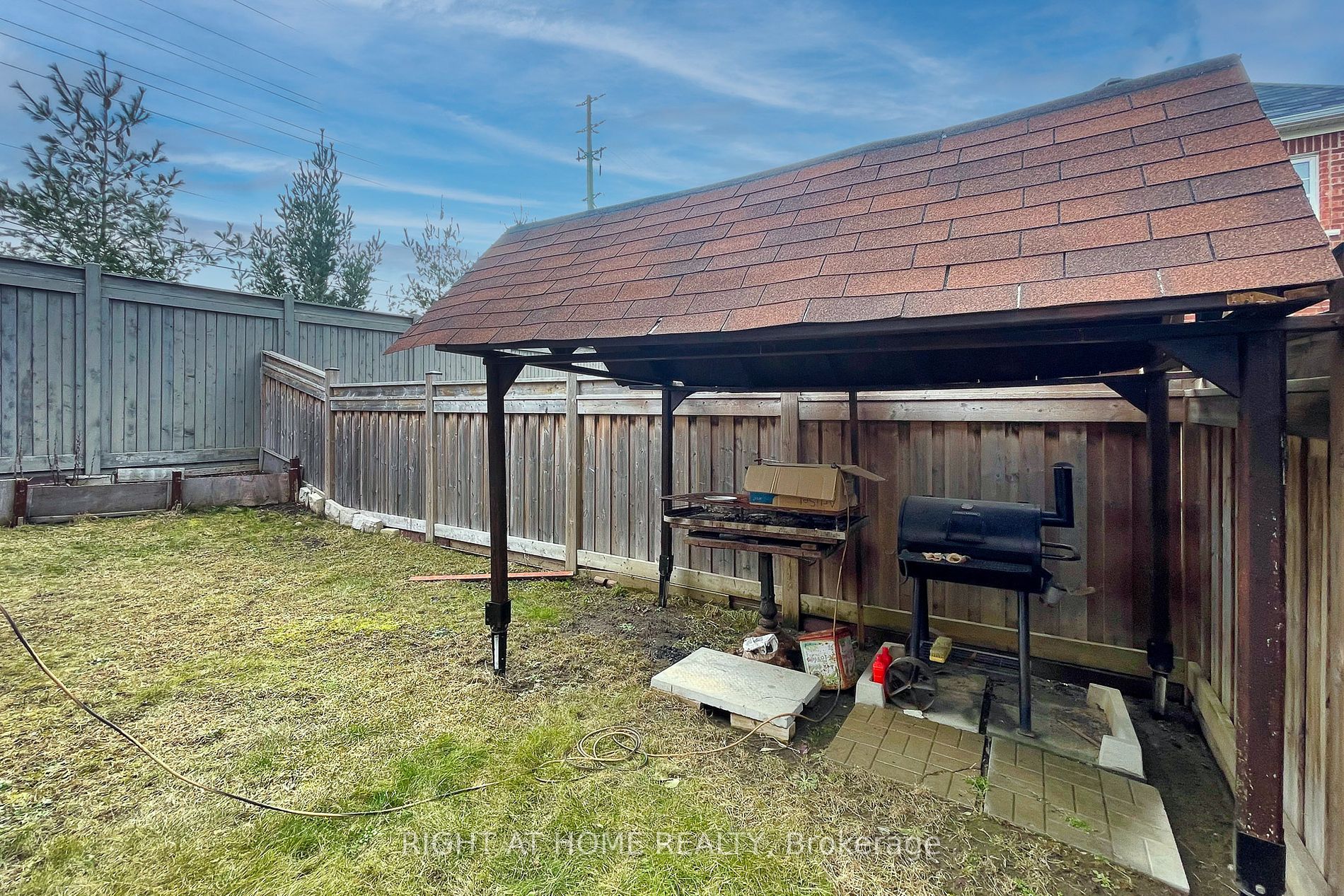 68 Buckle Cres