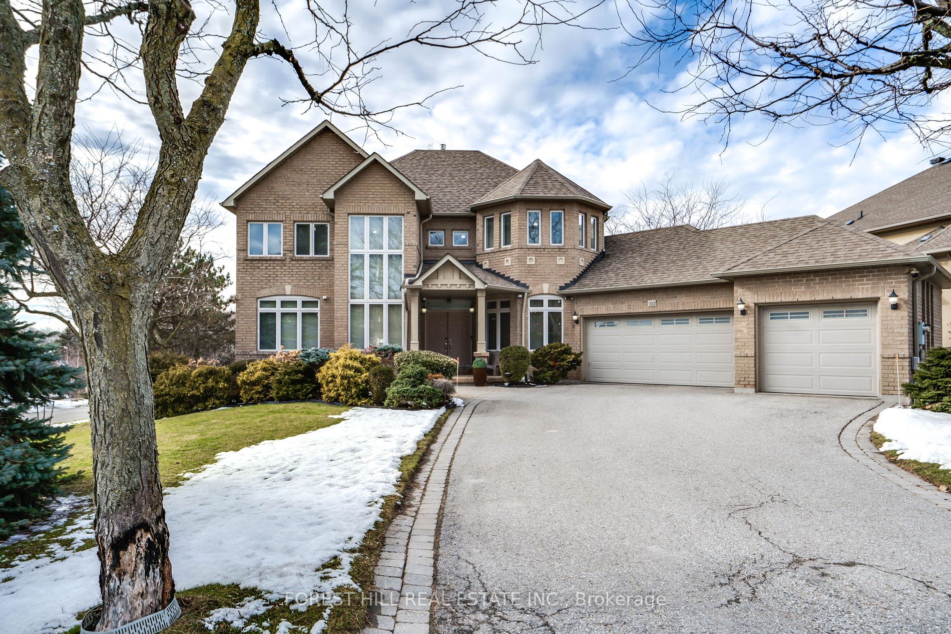 151 Nevada Crescent