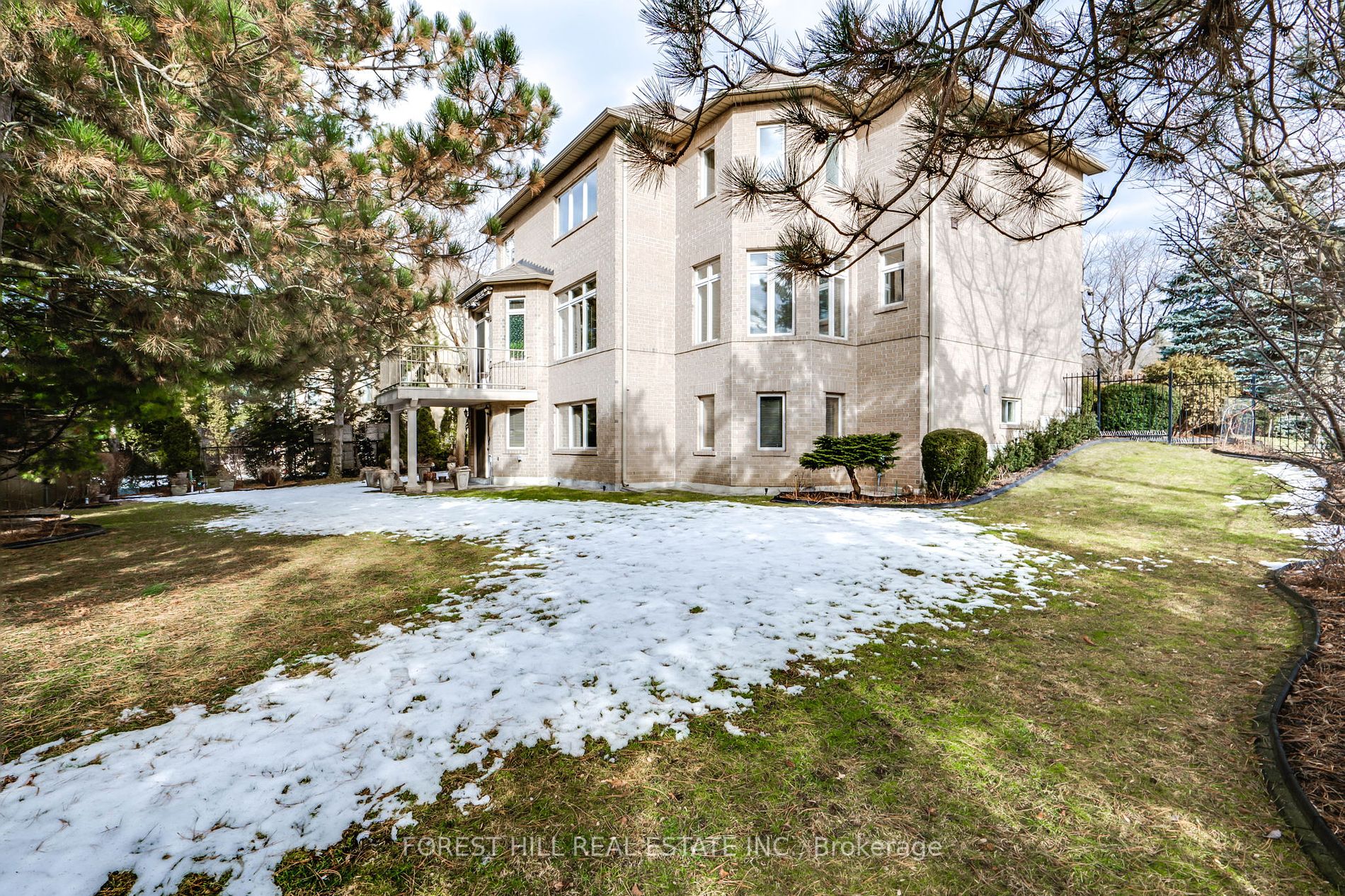 151 Nevada Crescent