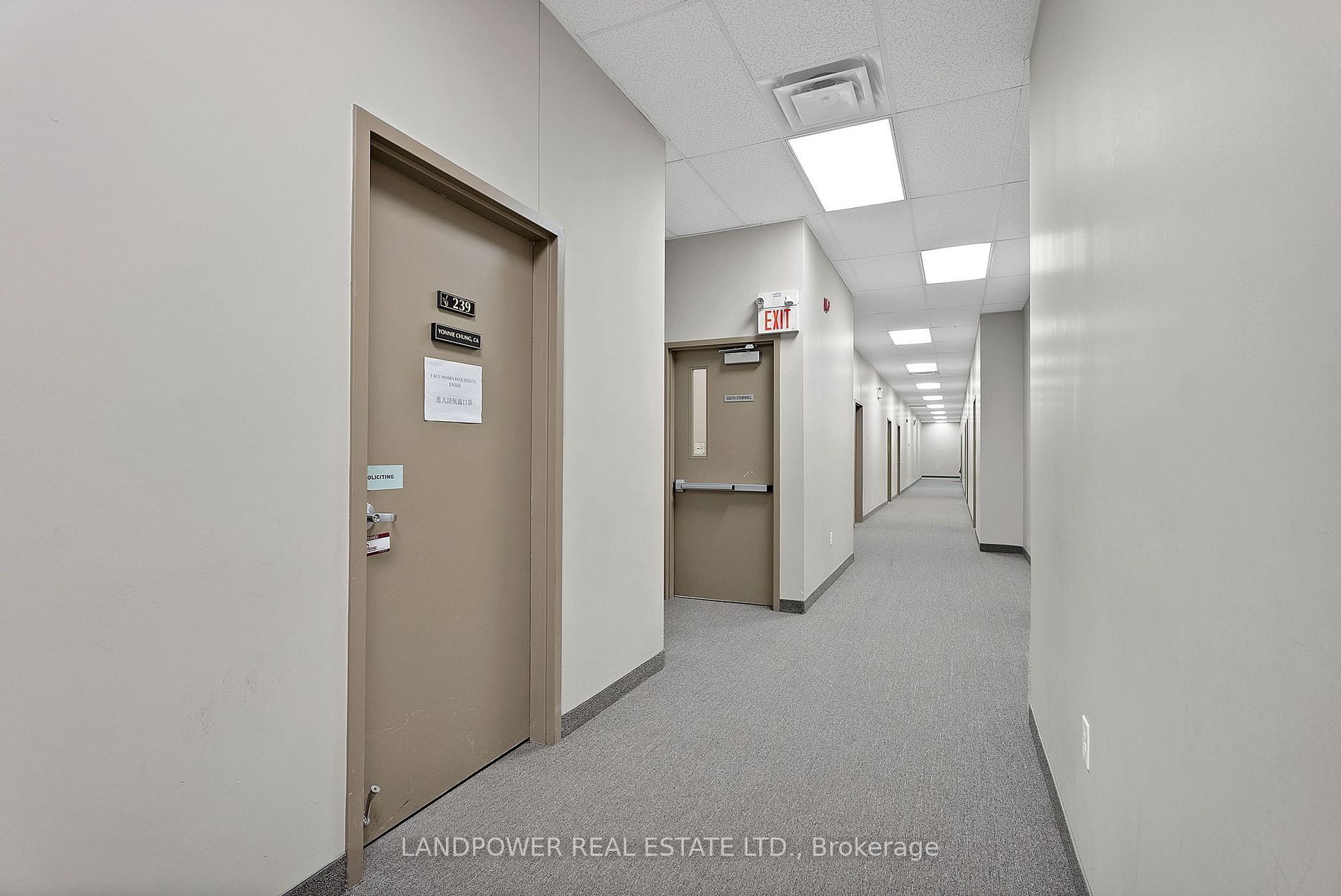 8787 Woodbine Ave, #239