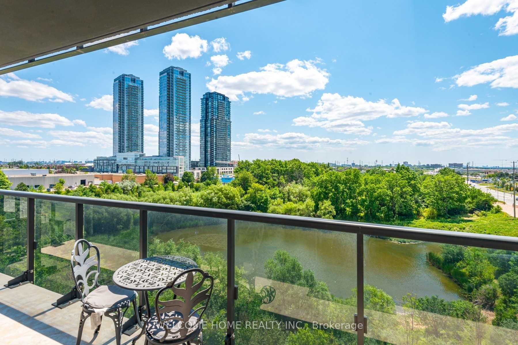 7895 Jane Street, #504
