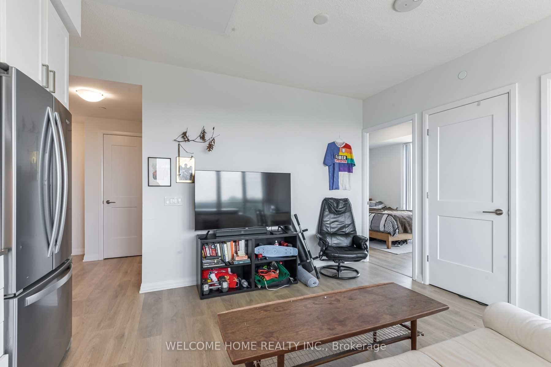 7895 Jane Street, #504