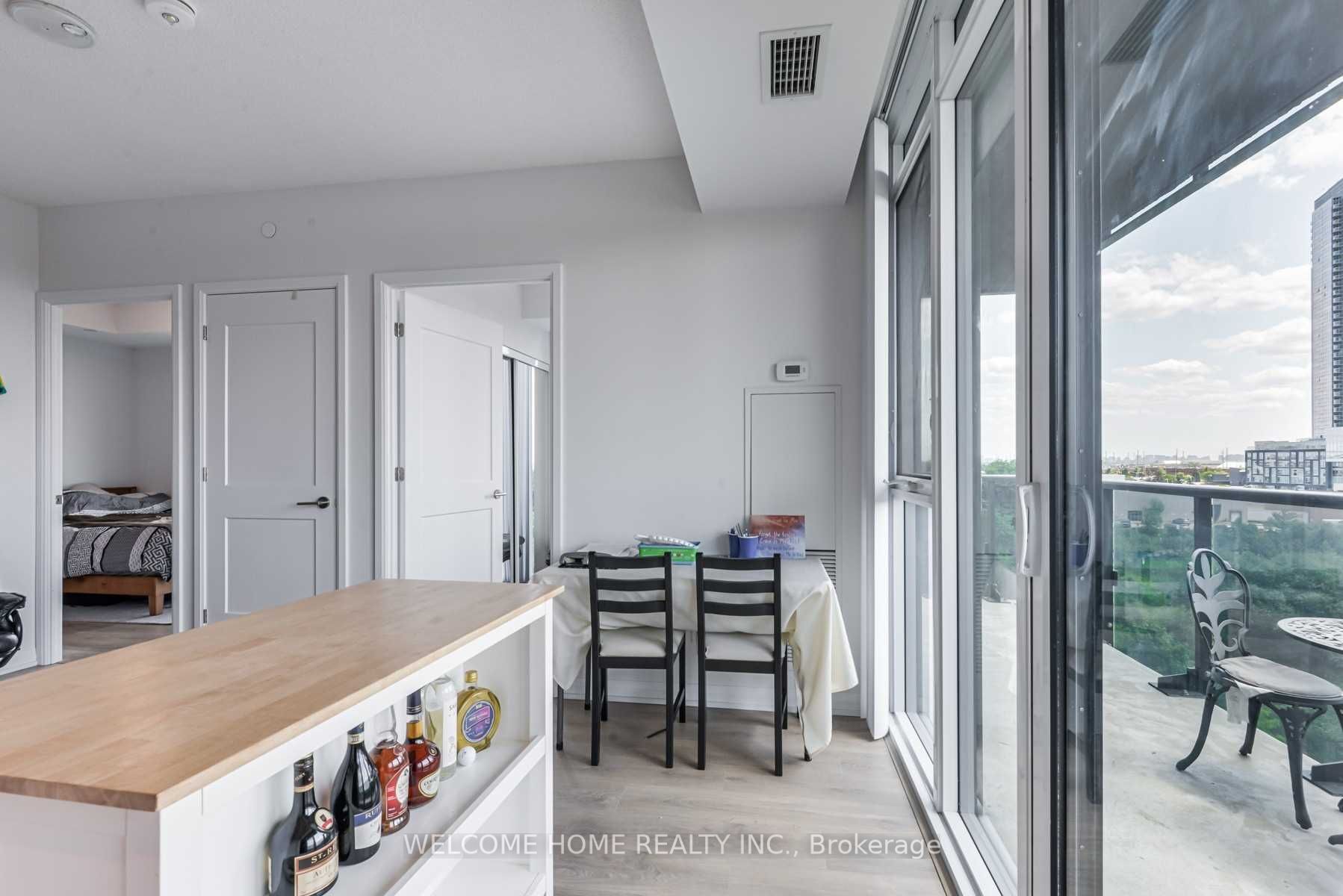 7895 Jane Street, #504
