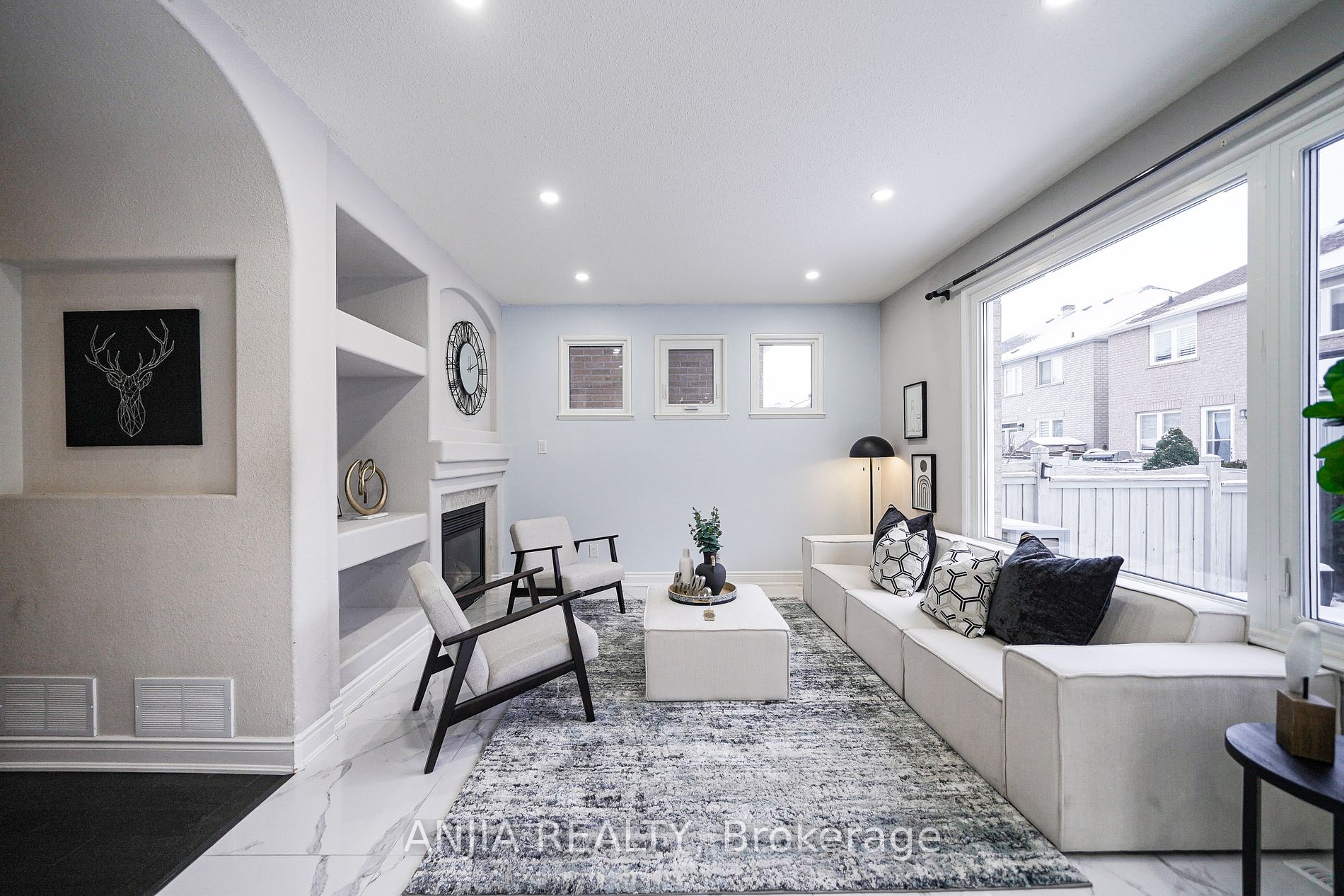 3 Lionheart Lane
