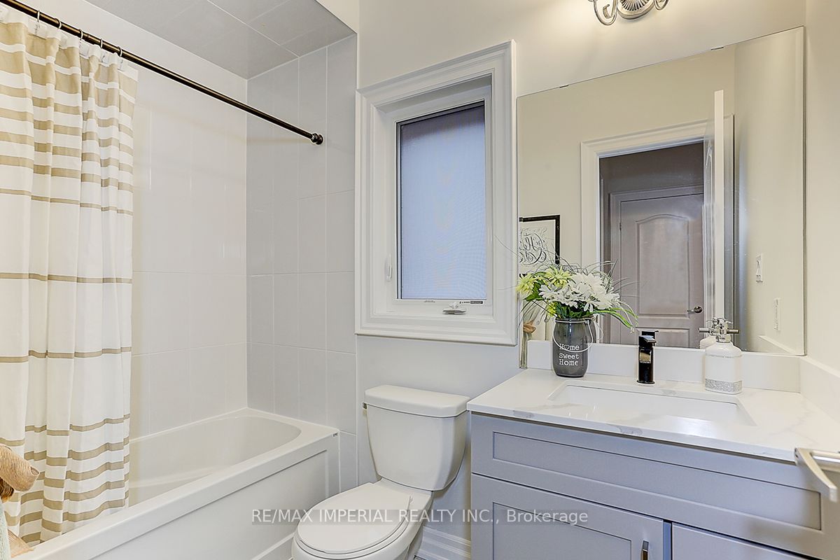 611 Pleasant Ridge Ave