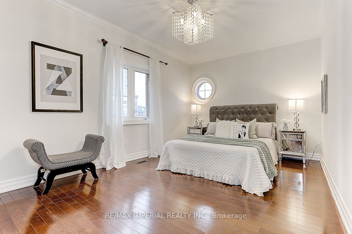 611 Pleasant Ridge Ave