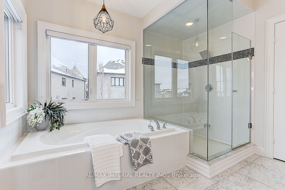 611 Pleasant Ridge Ave