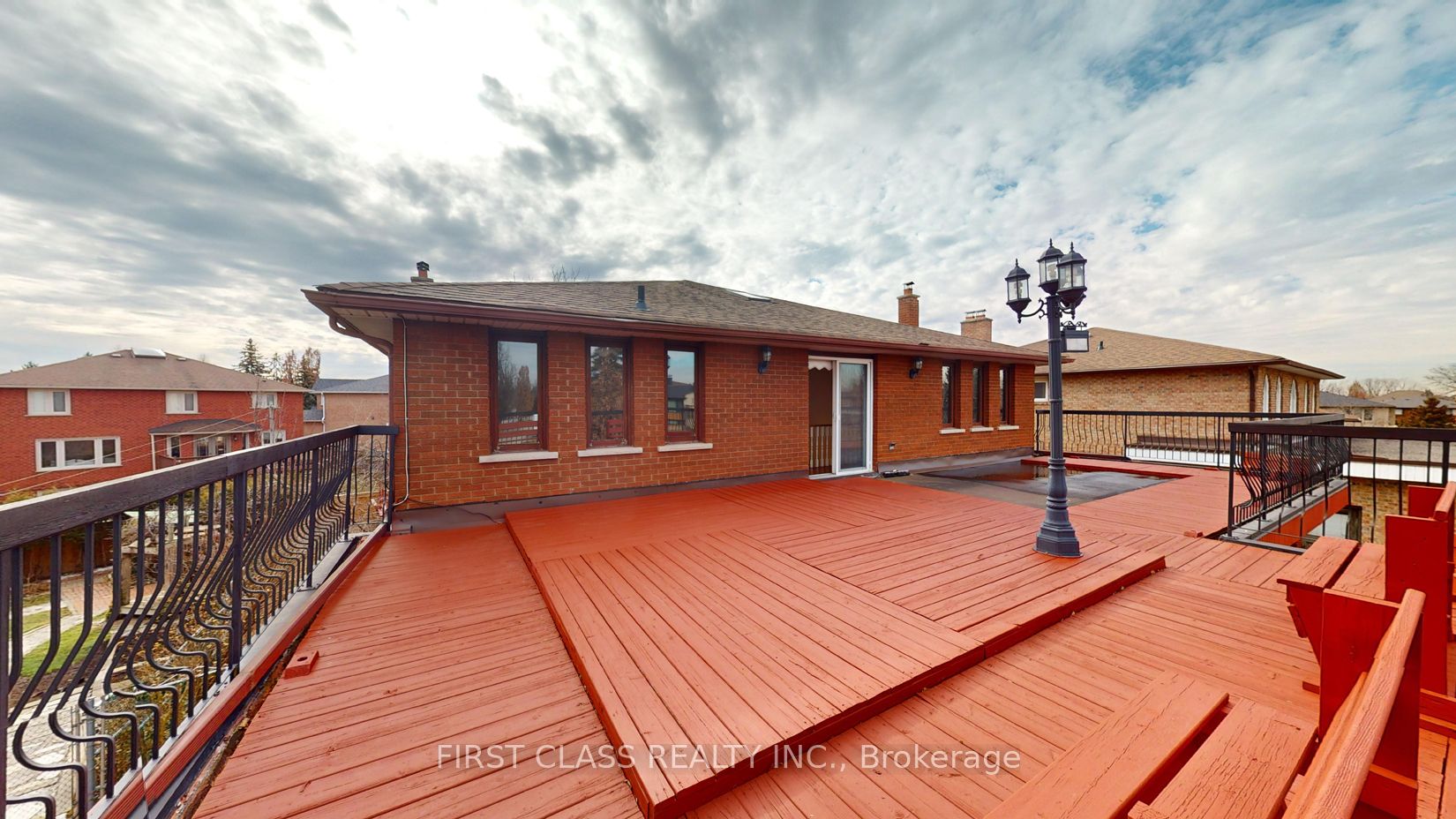 157 Jeanne Dr