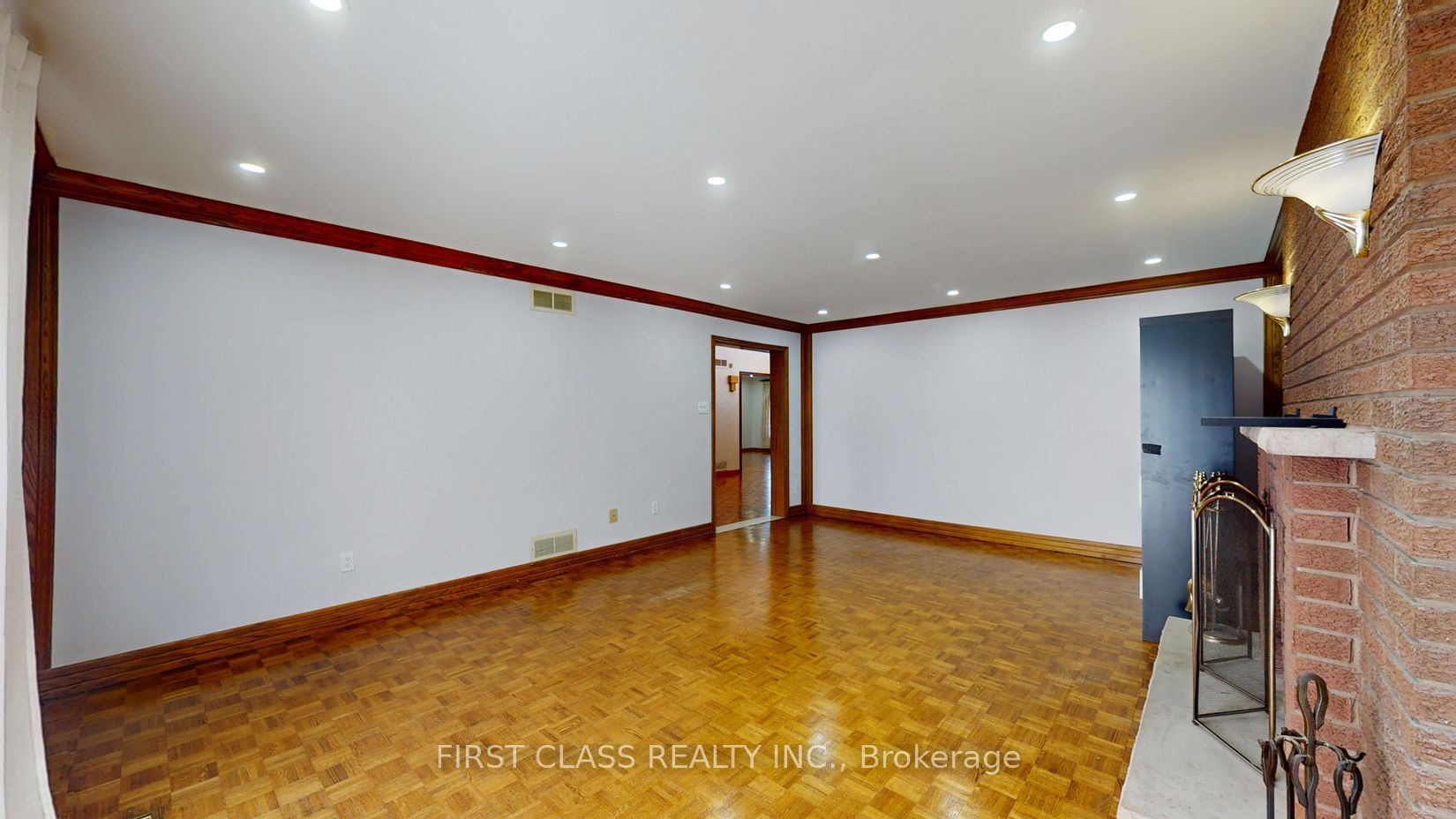 157 Jeanne Dr