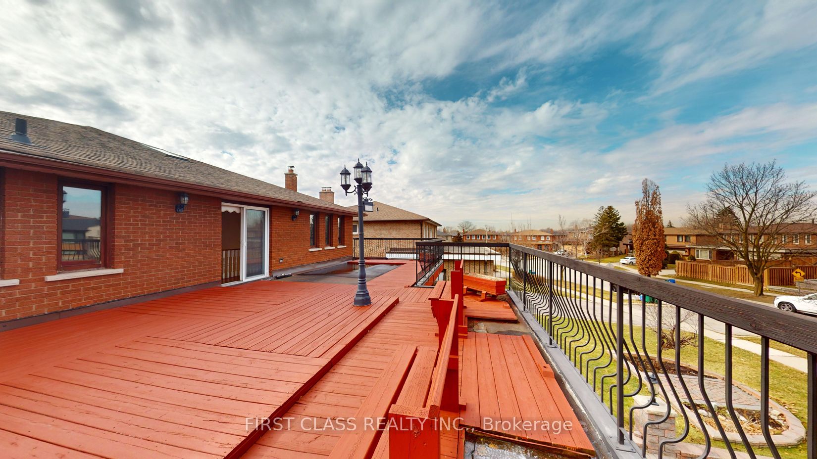 157 Jeanne Dr