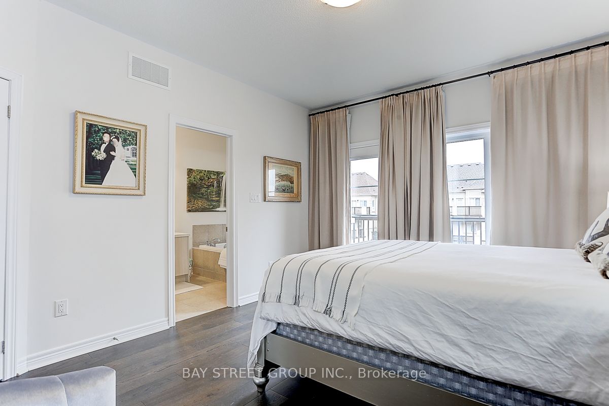 87 Grand Trunk Ave