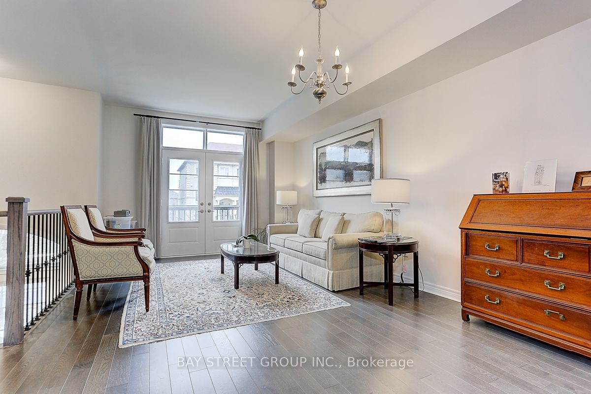 87 Grand Trunk Ave