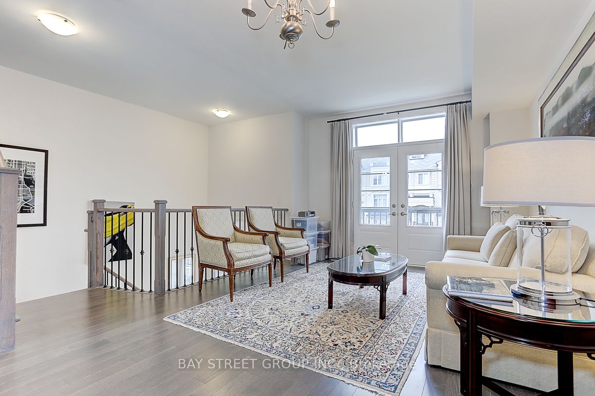 87 Grand Trunk Ave