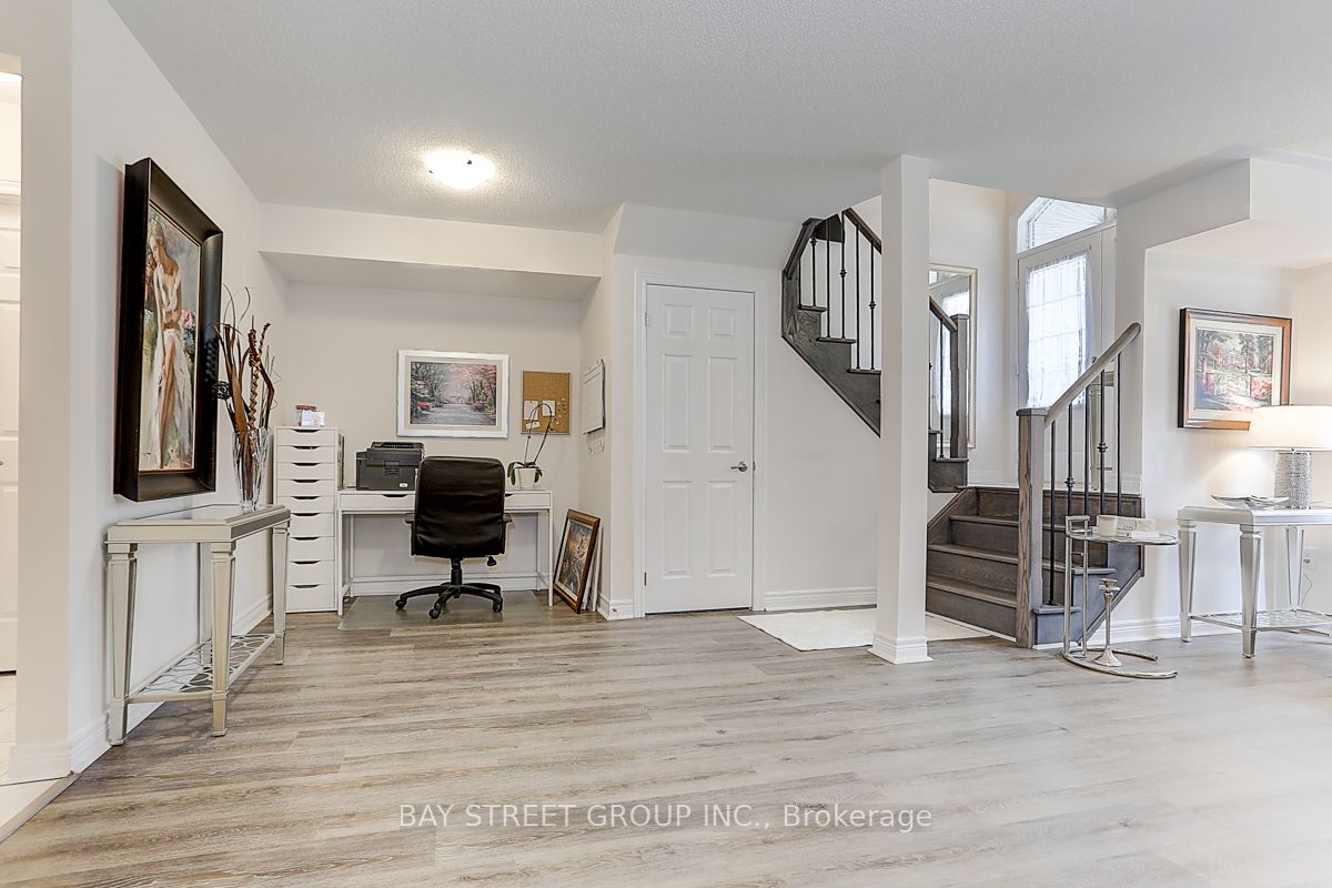 87 Grand Trunk Ave