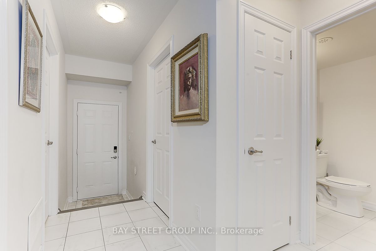 87 Grand Trunk Ave
