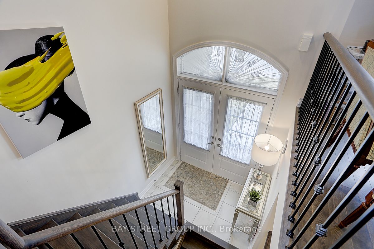 87 Grand Trunk Ave