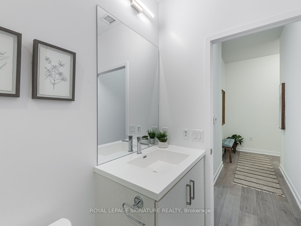 10 Honeycrisp Crescent, #105