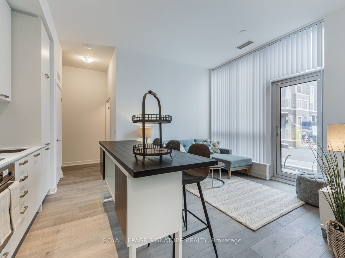 10 Honeycrisp Crescent, #105
