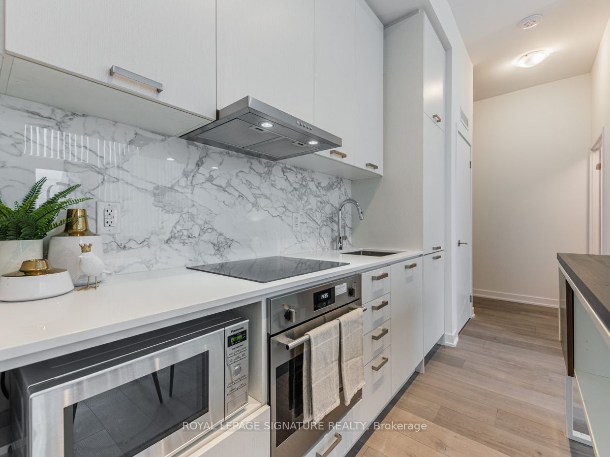10 Honeycrisp Crescent, #105