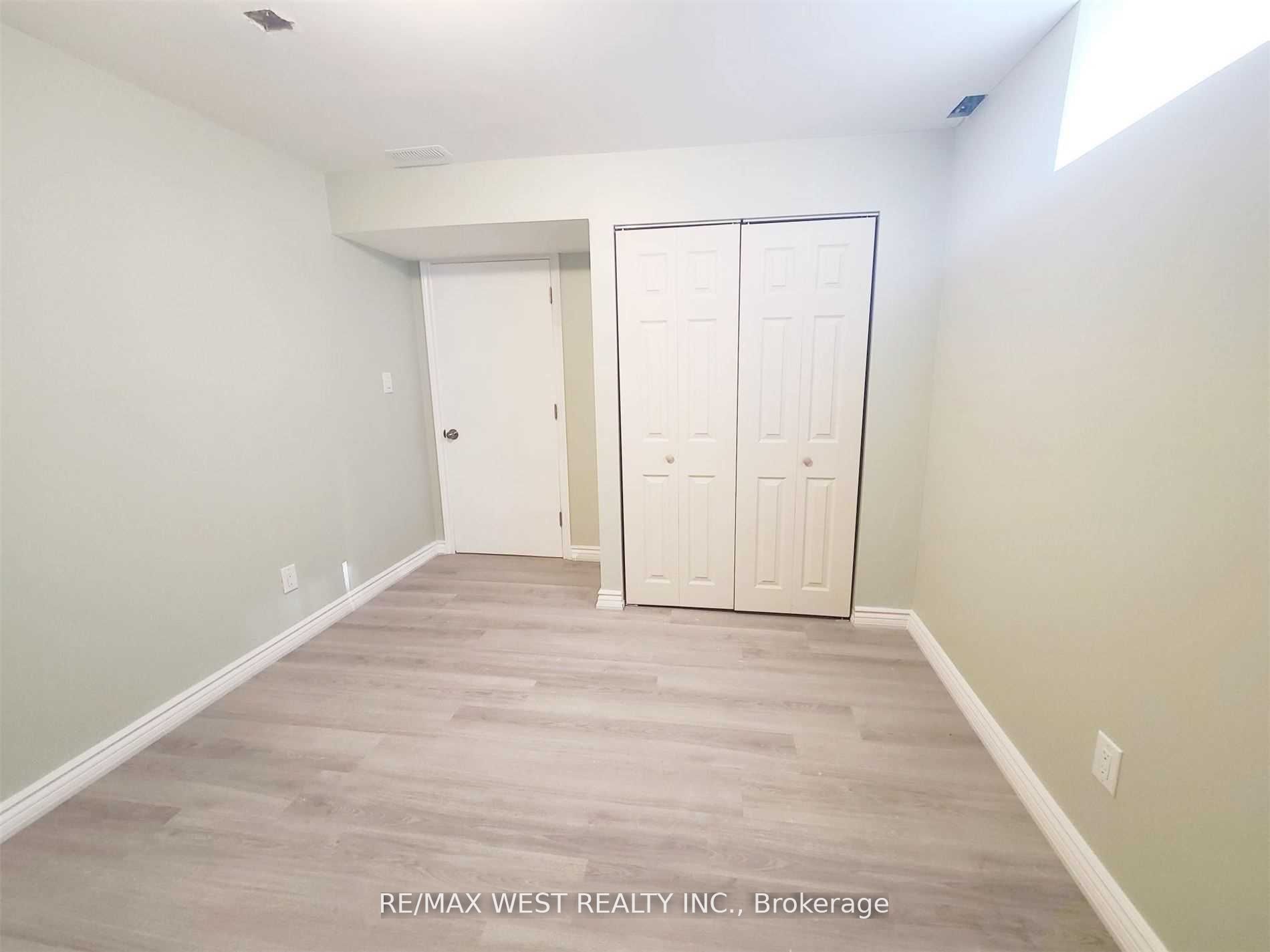 28 Pridham Pl