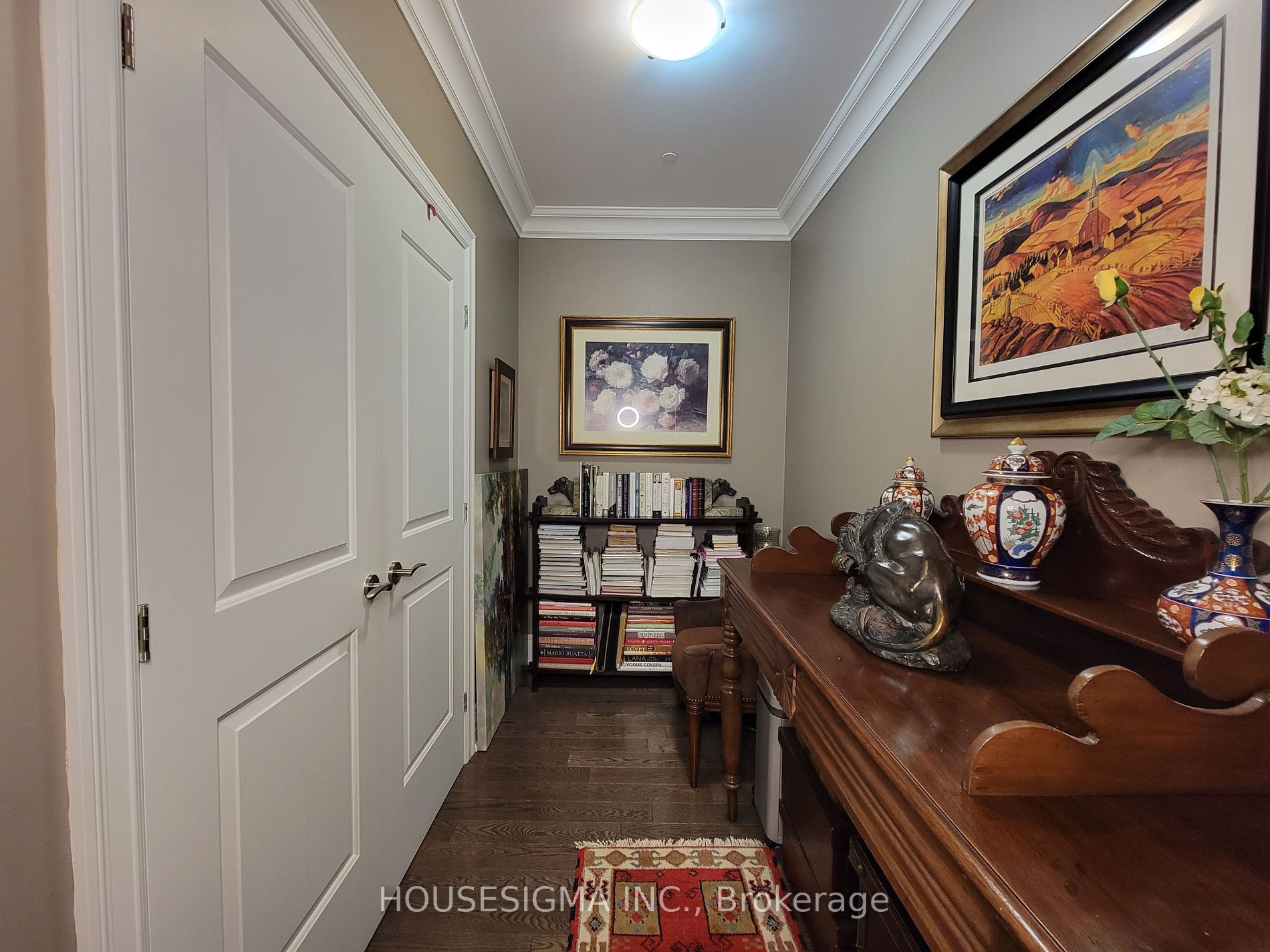 80 Burns Blvd, #235