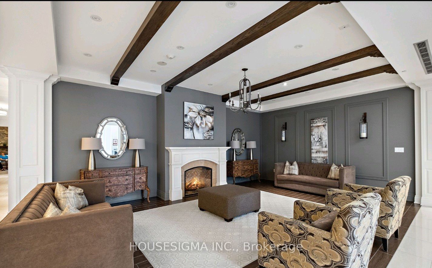 80 Burns Blvd, #235