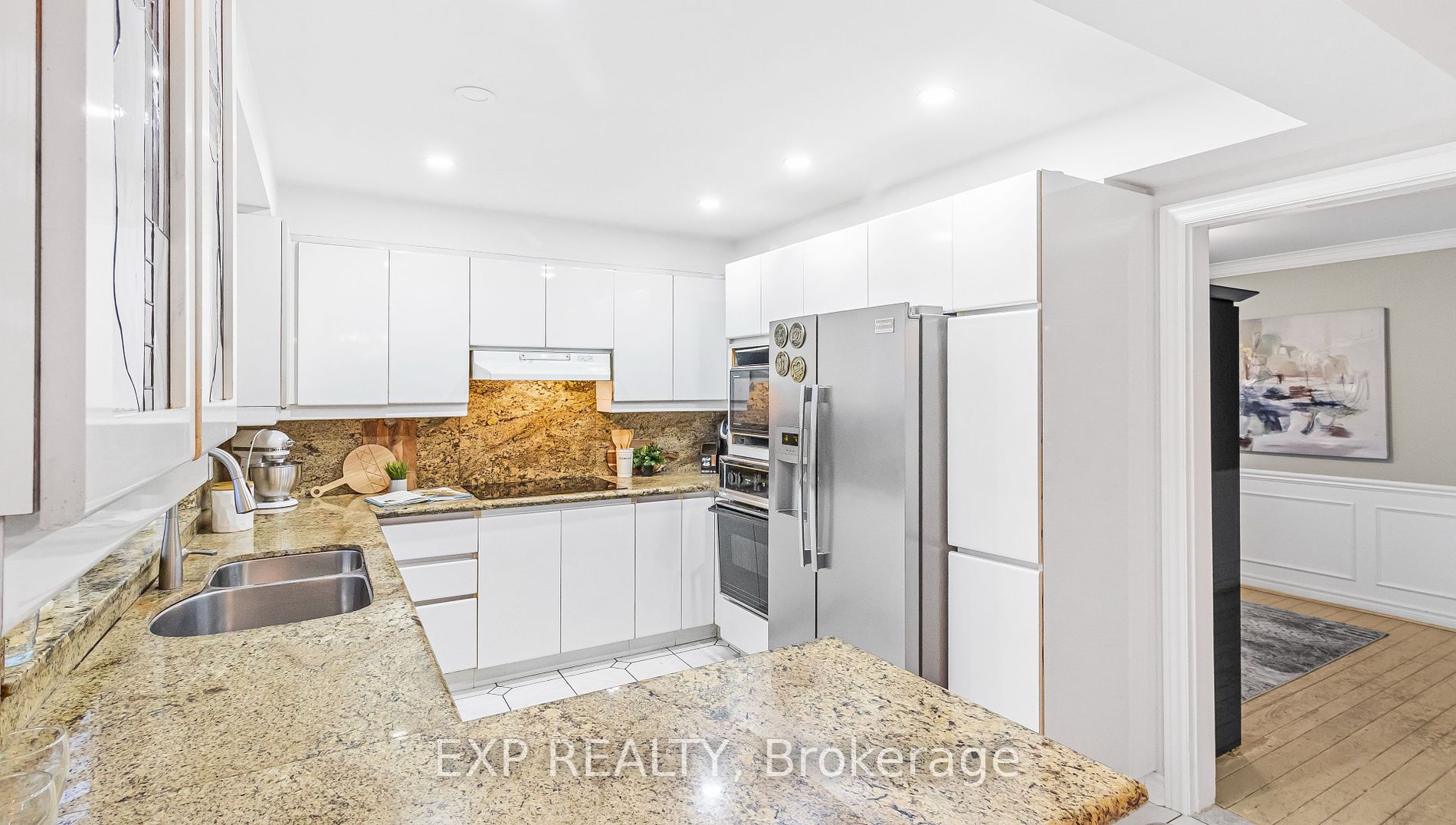23 Chatsworth Crt