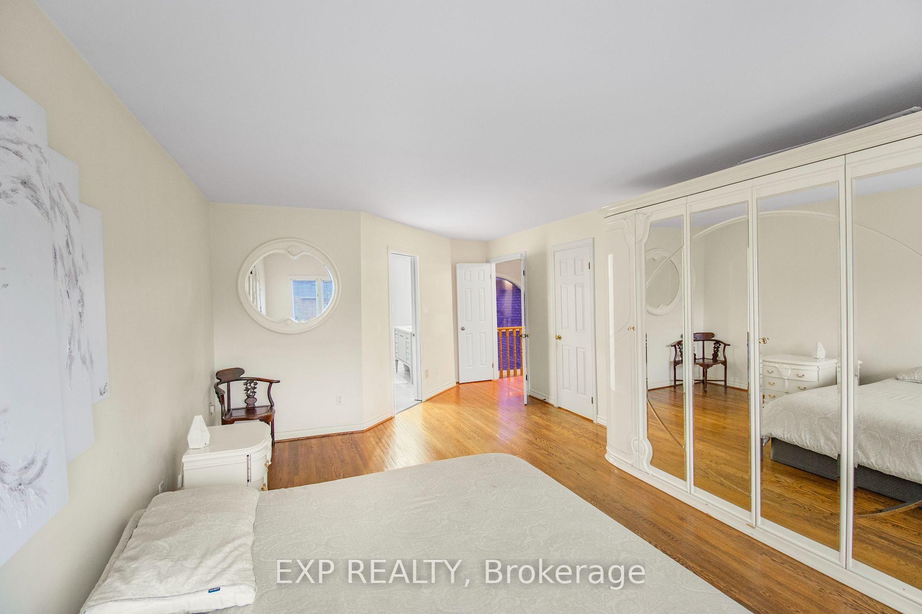 23 Chatsworth Crt