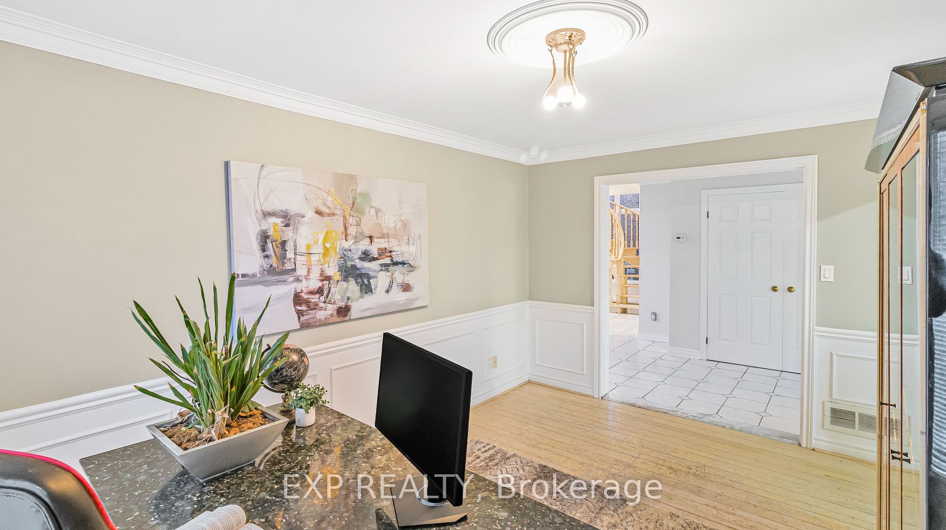 23 Chatsworth Crt