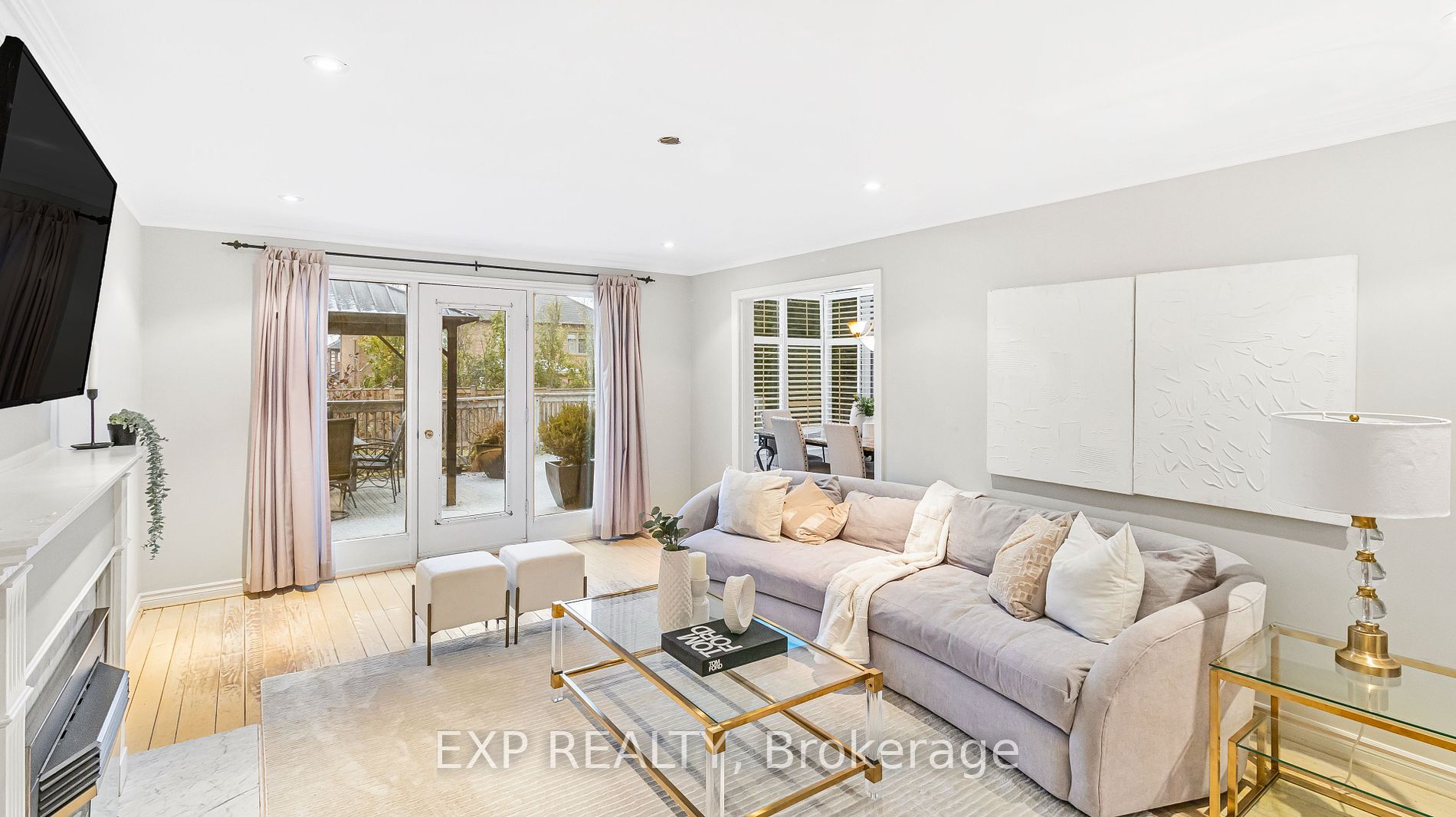 23 Chatsworth Crt