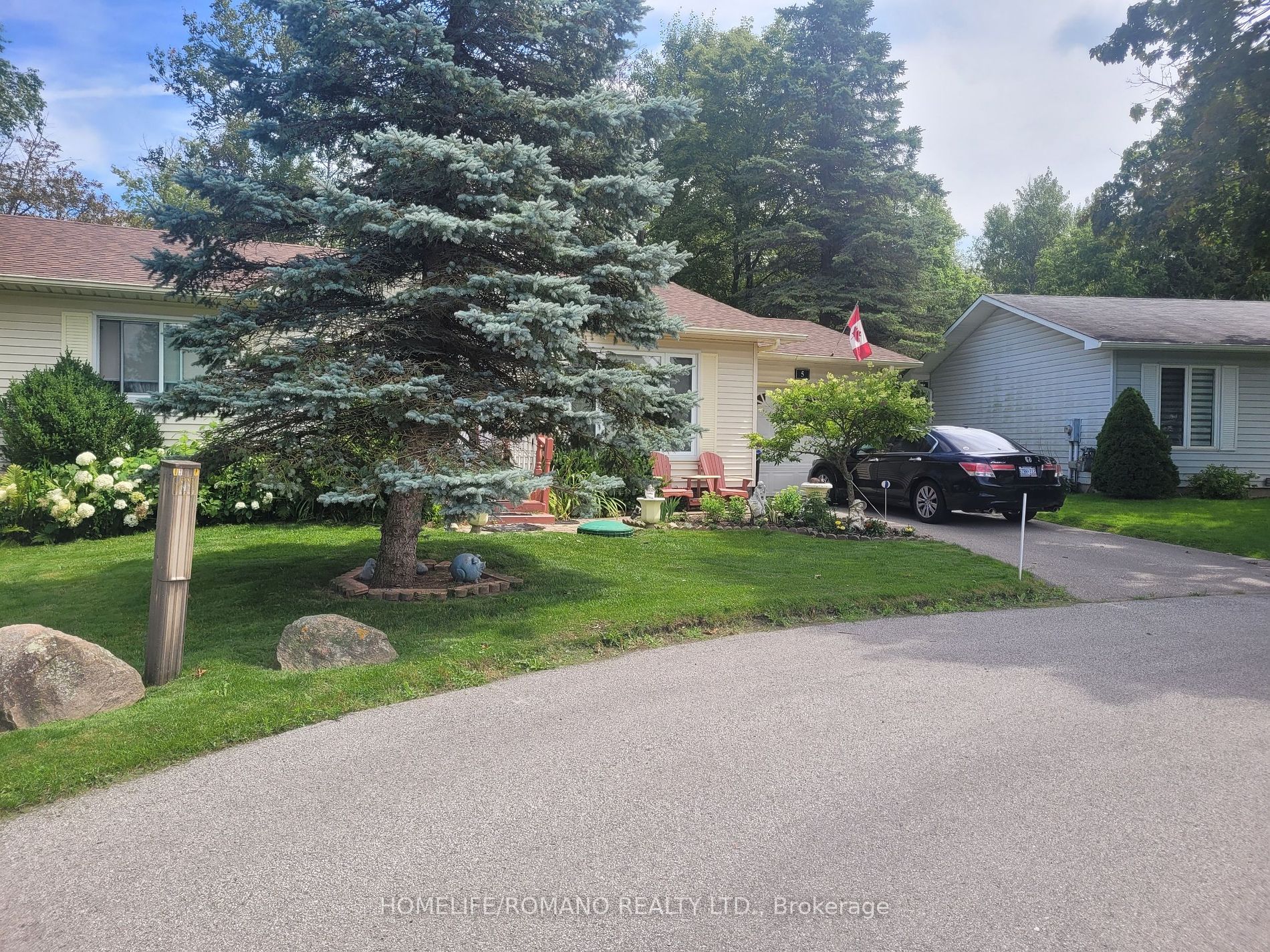 5 Pineview Crt