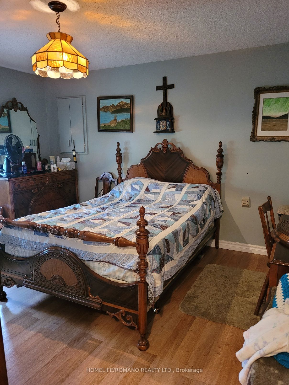 5 Pineview Crt