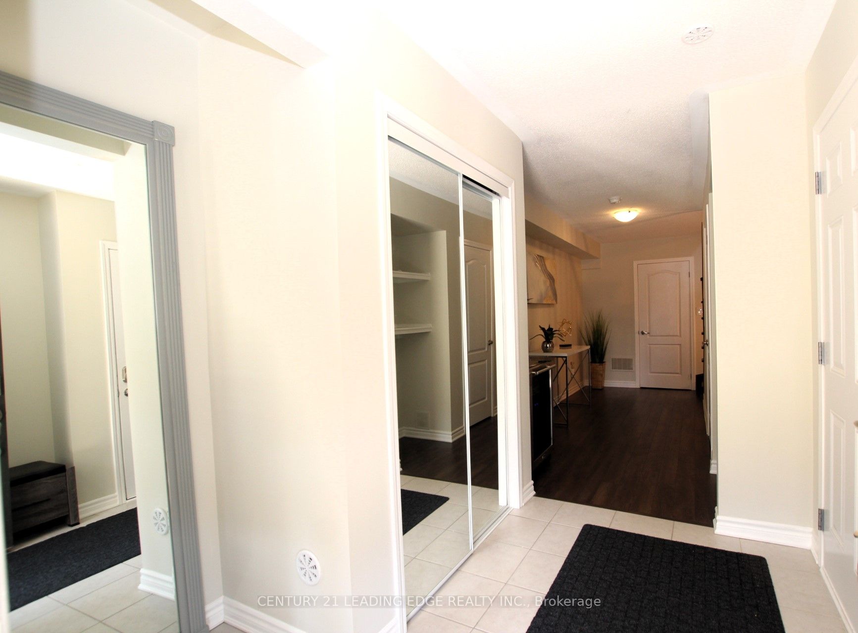 27 Minlow Way