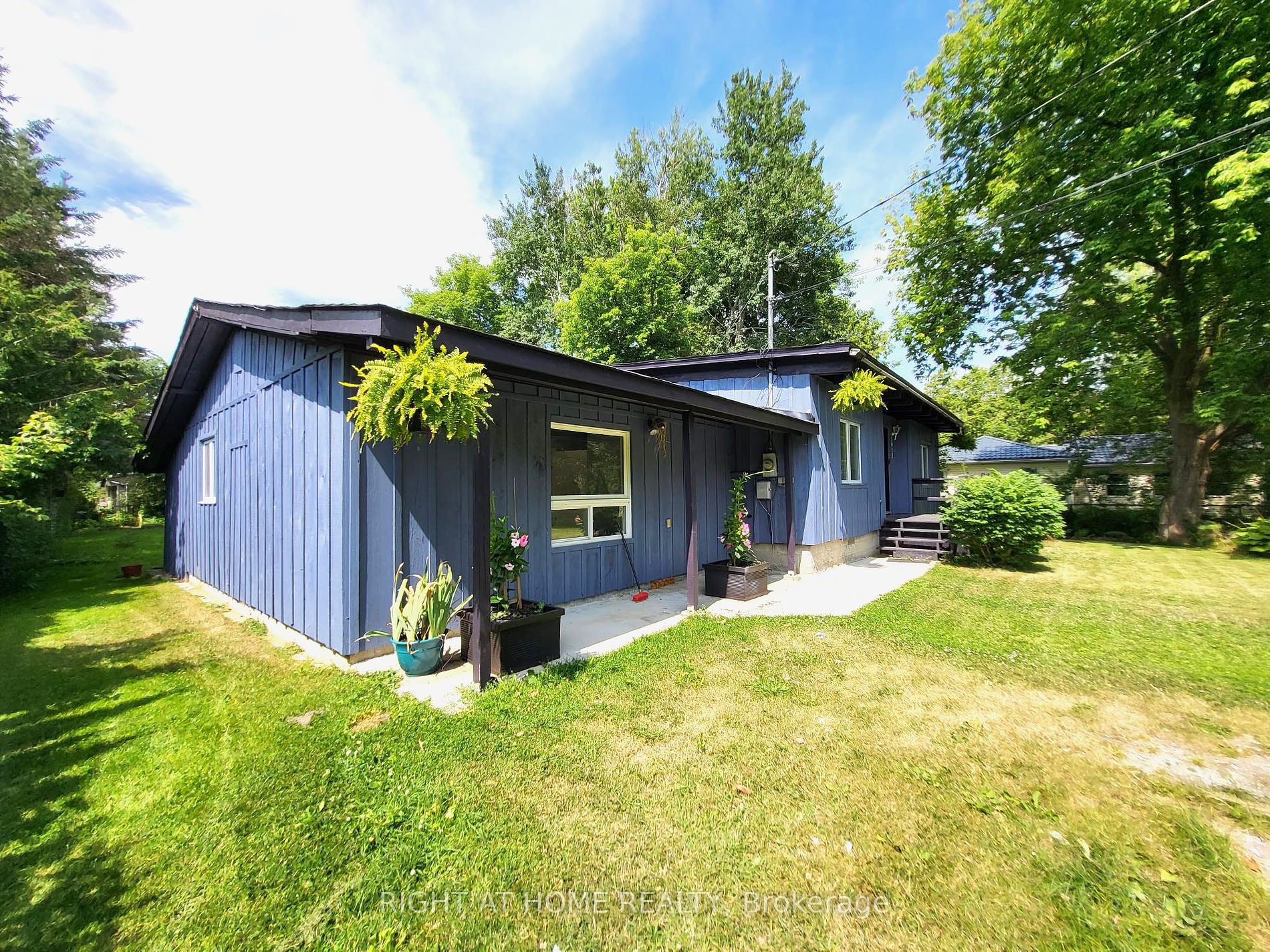 1012 Goshen Rd