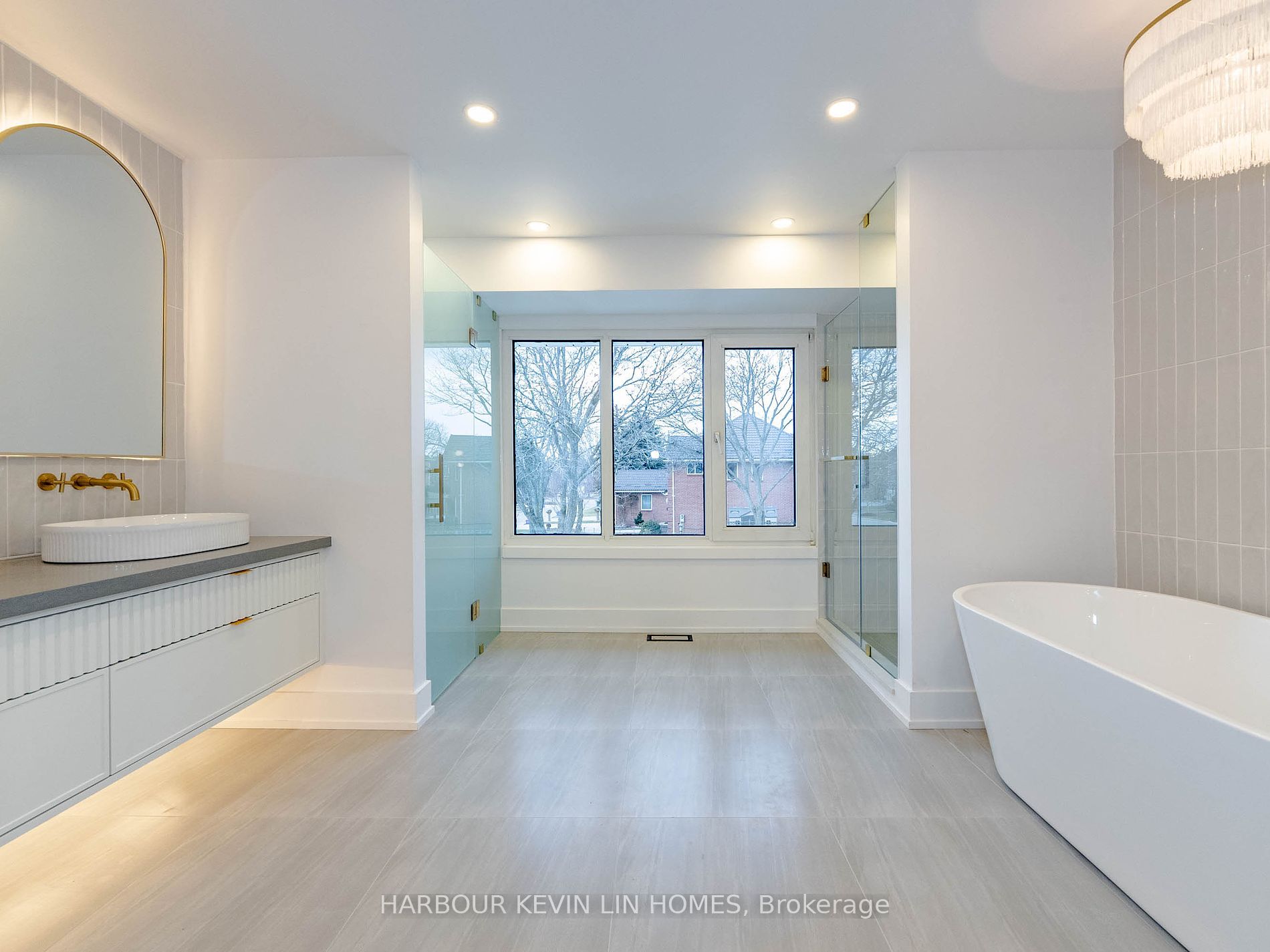 1 Ambleside Cres