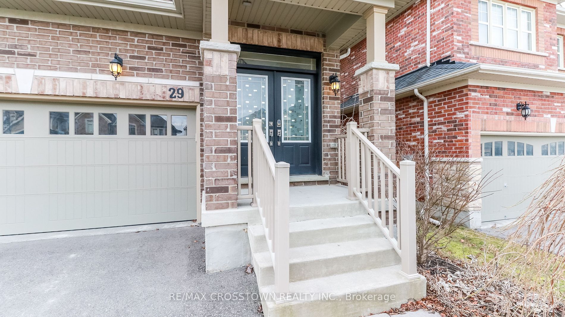 29 Treetops Boulevard