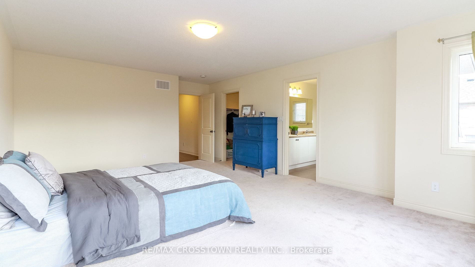 29 Treetops Boulevard