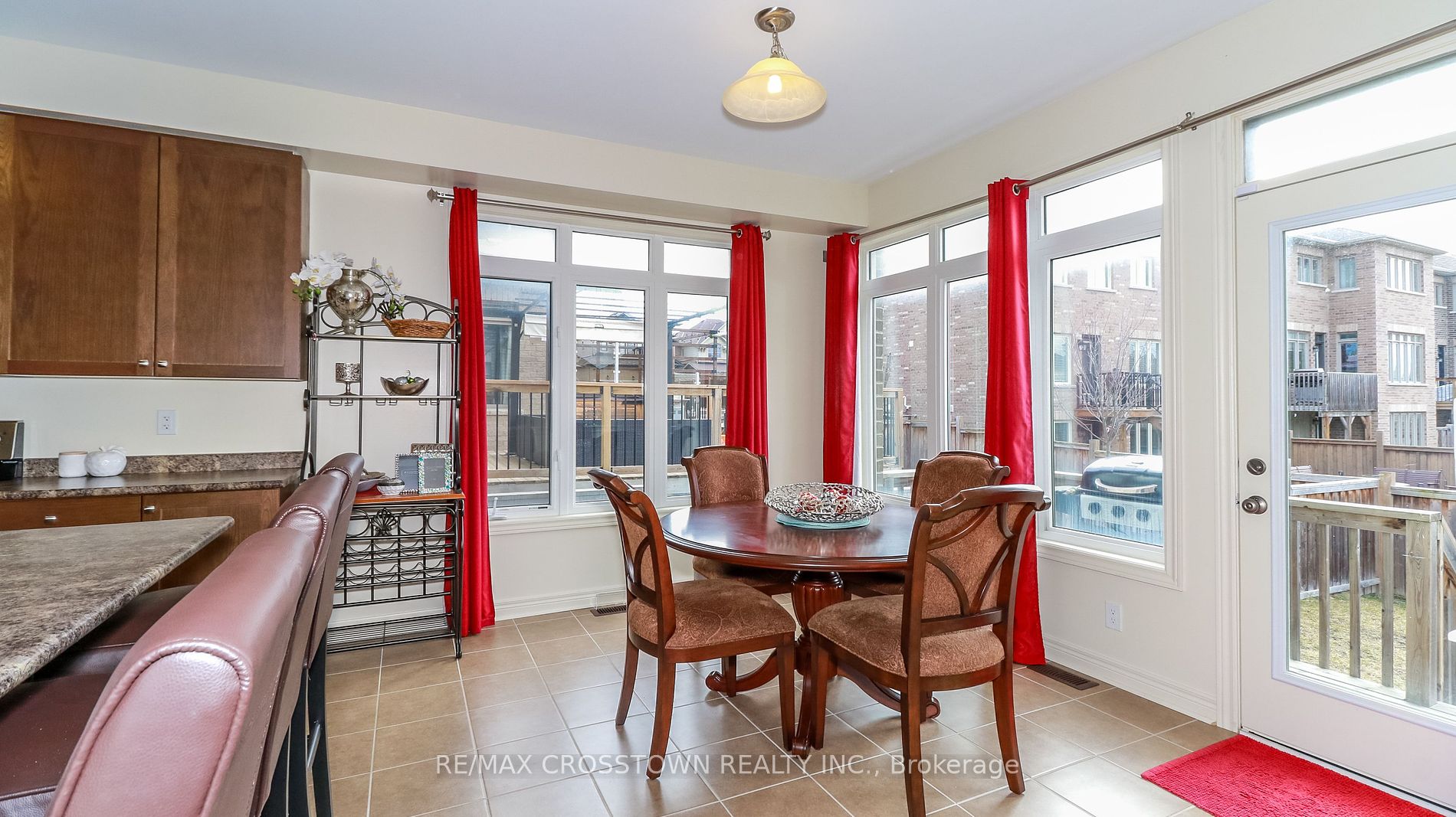 29 Treetops Boulevard