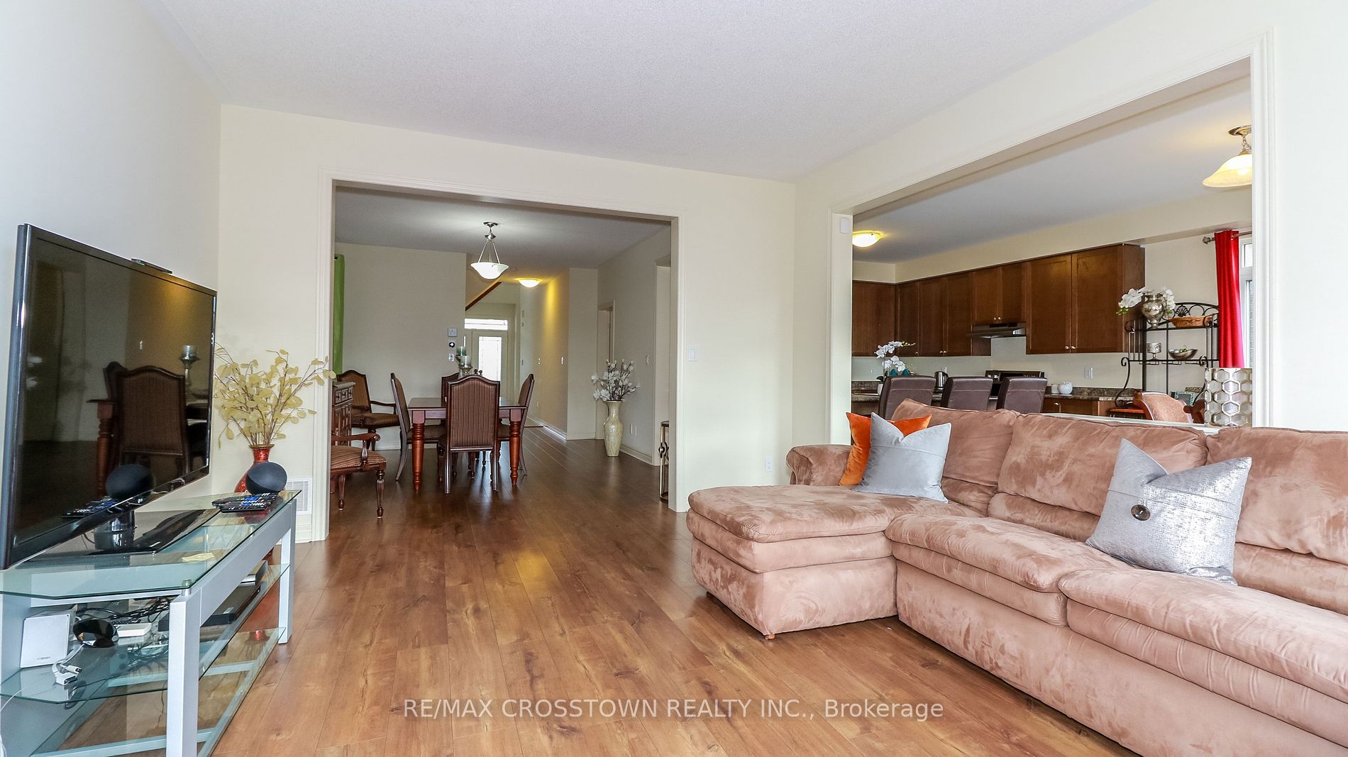29 Treetops Boulevard